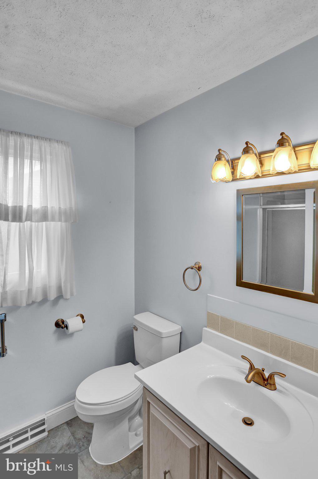 COLONY PARK - Residential