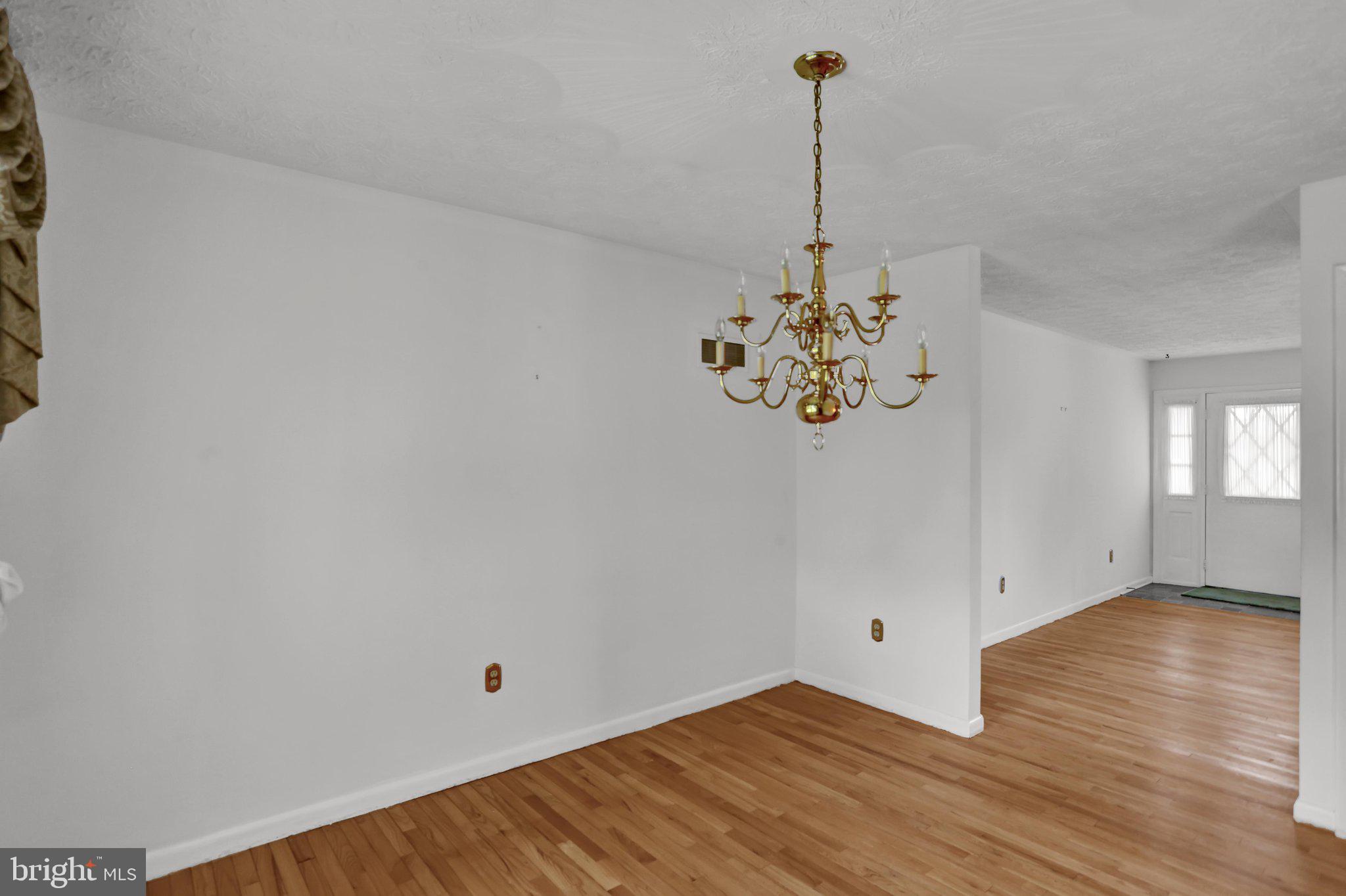 COLONY PARK - Residential