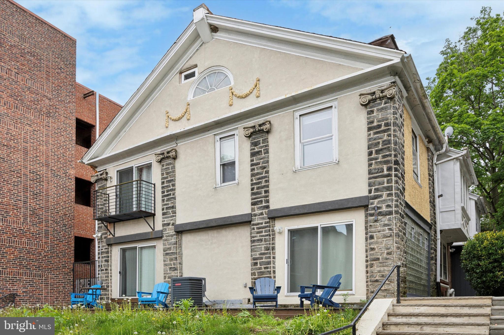 SPRUCE HILL - Residential