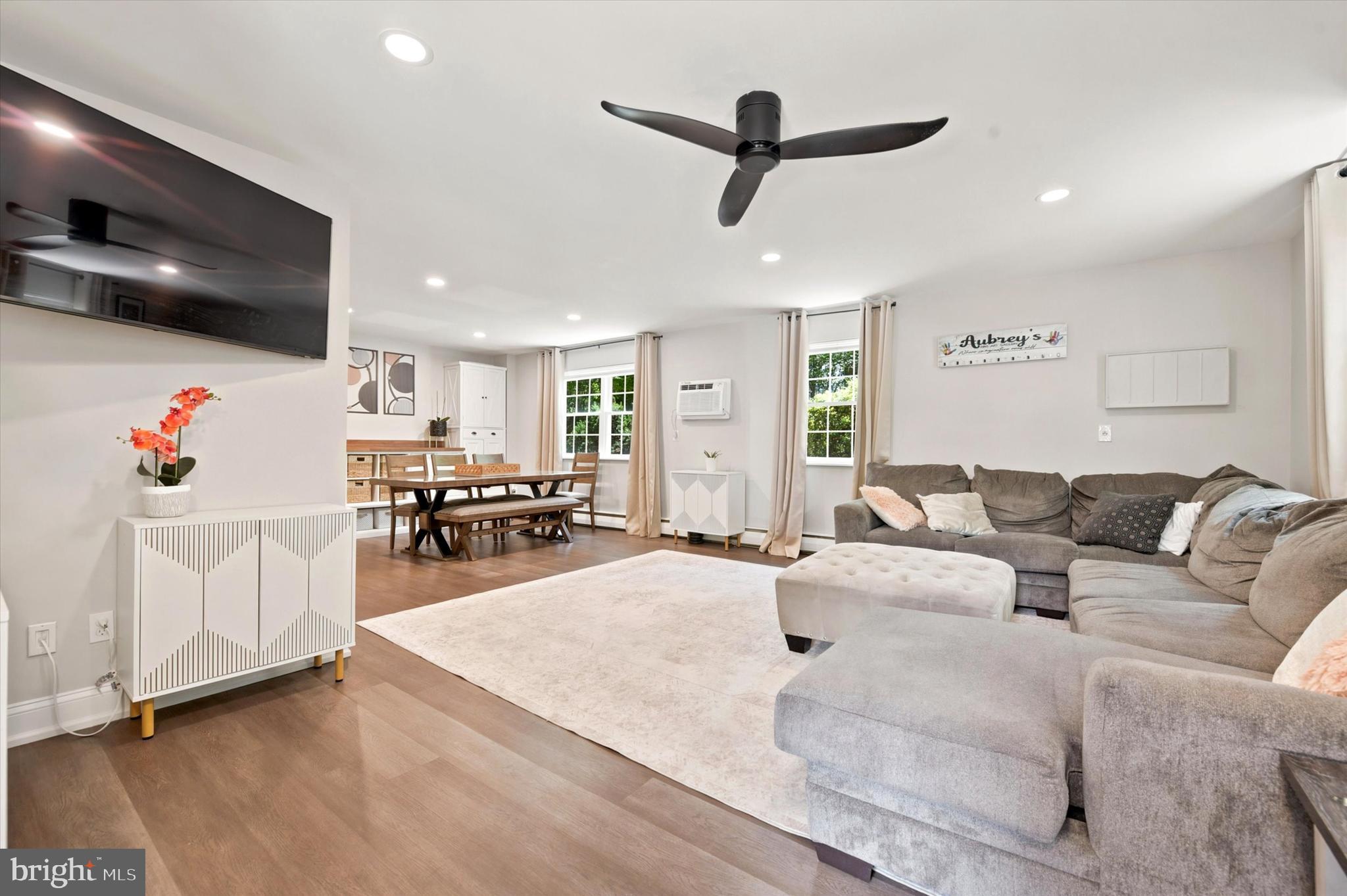 CIDER KNOLL - Residential