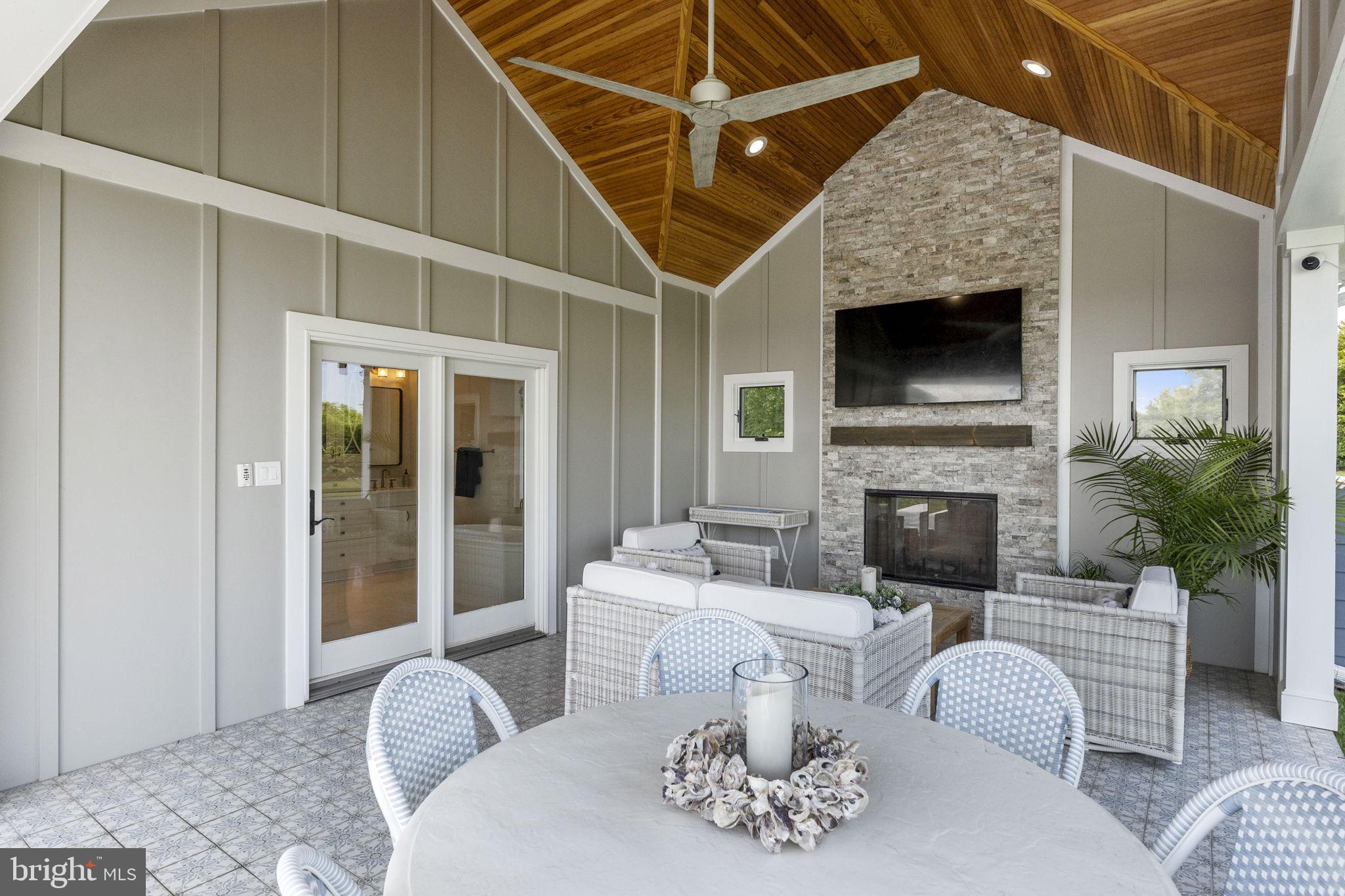 CHANCE HOPE FARM - Residential