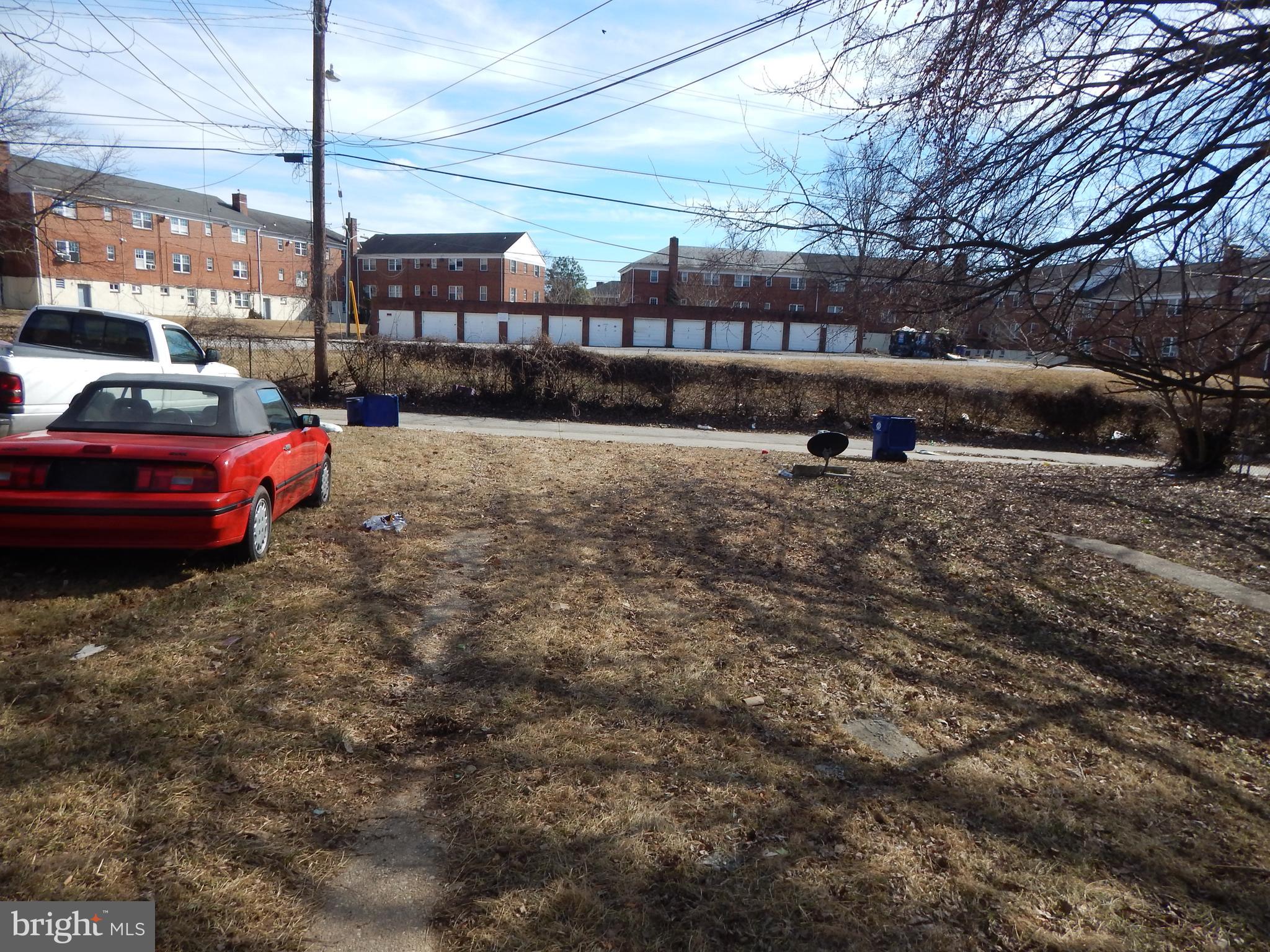 GLEN OAKS - Residential Income