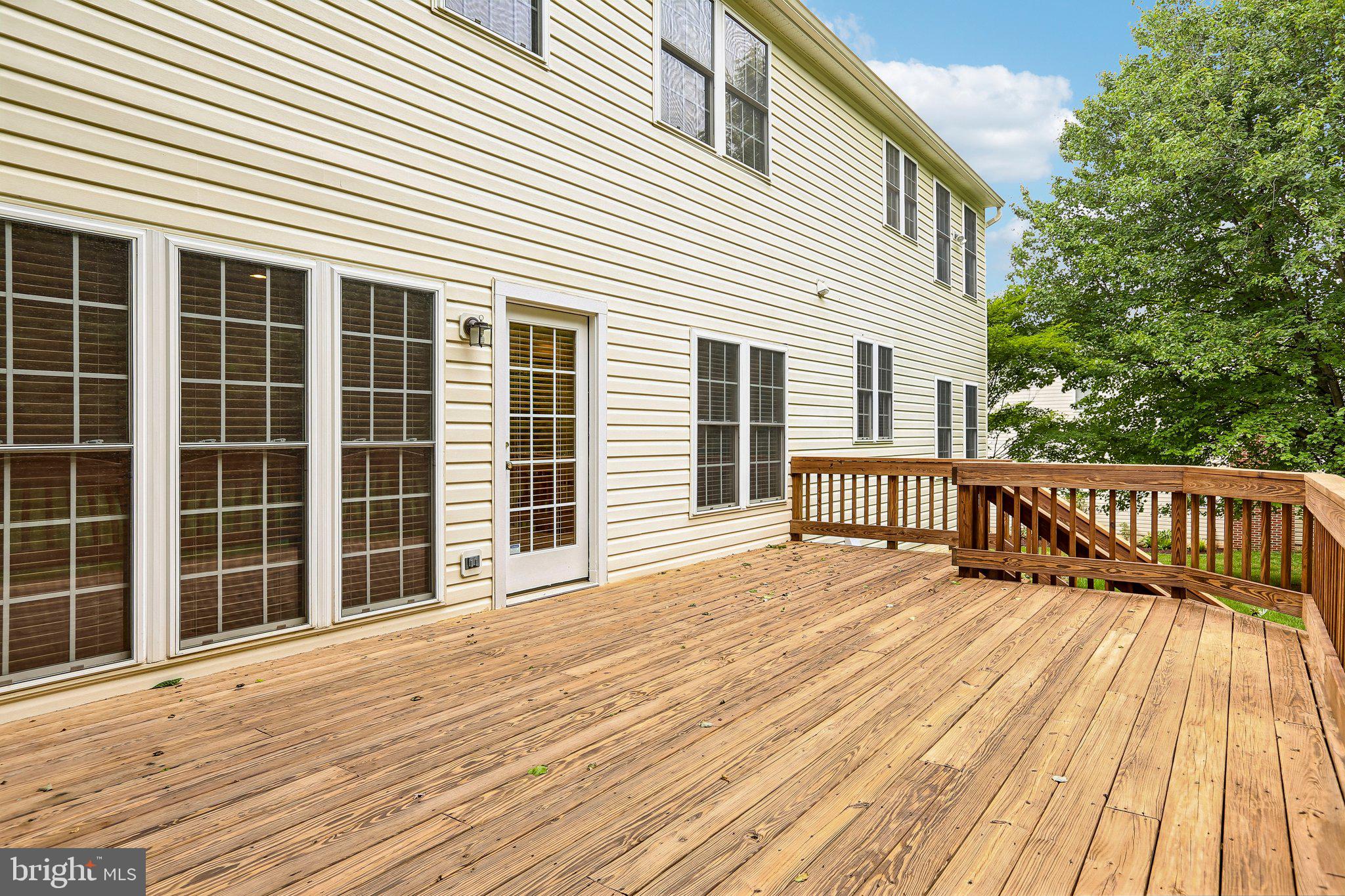 BRIARCLIFF MANOR - Residential