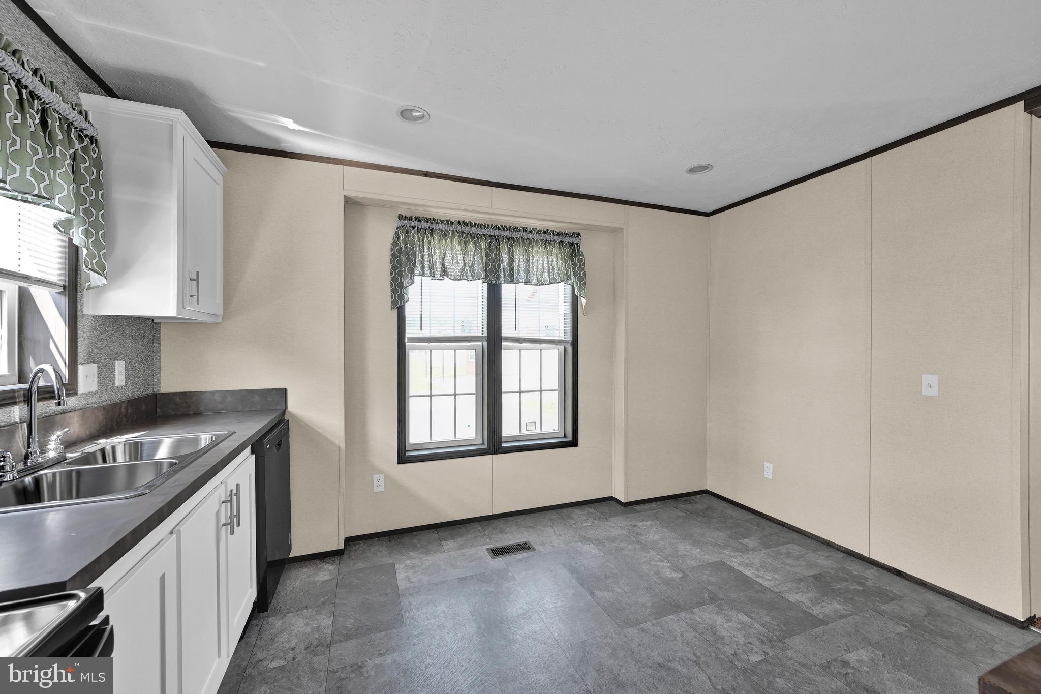 MAGNOLIA PLACE - Residential