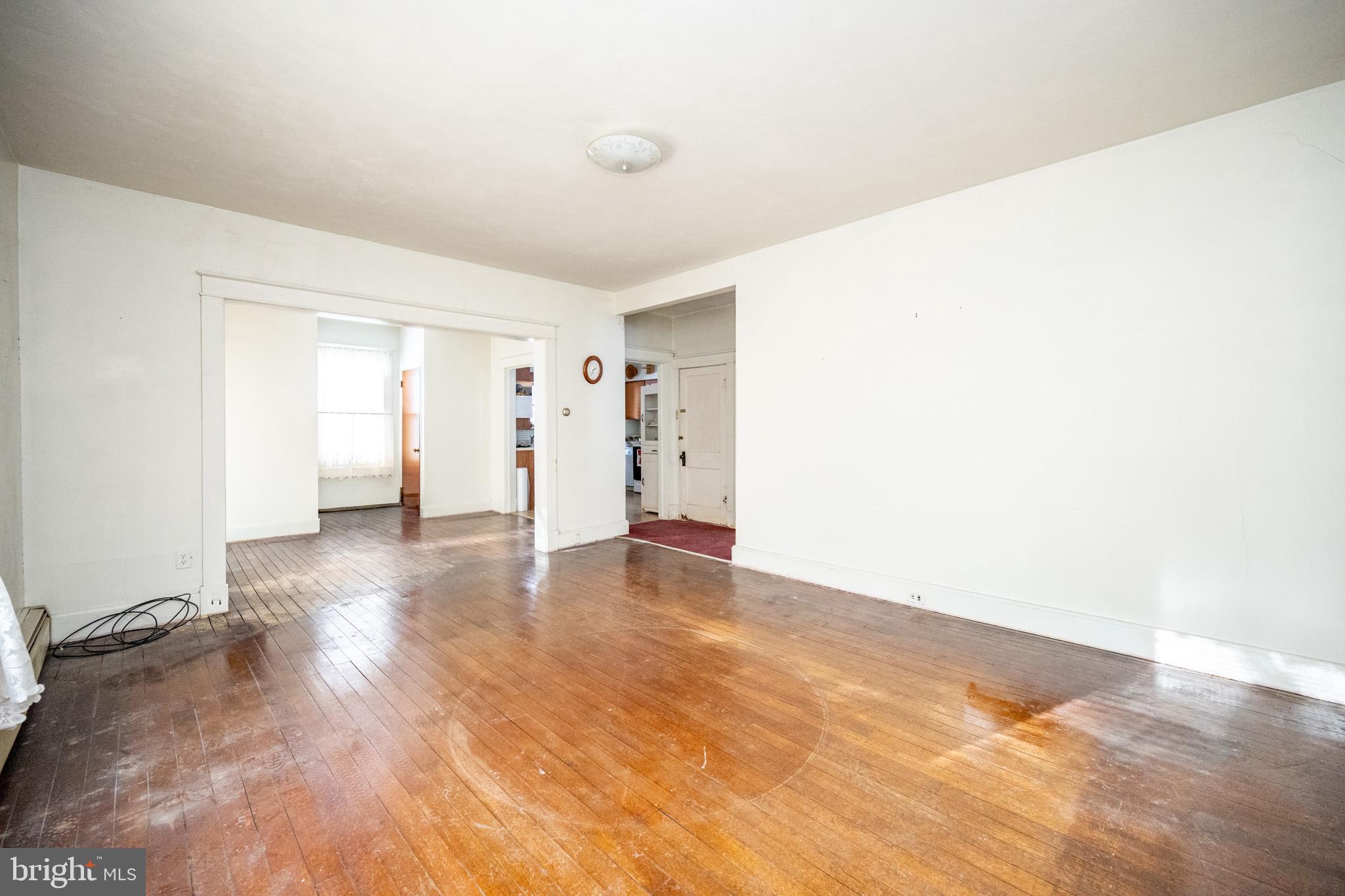 OAKLAND - Residential