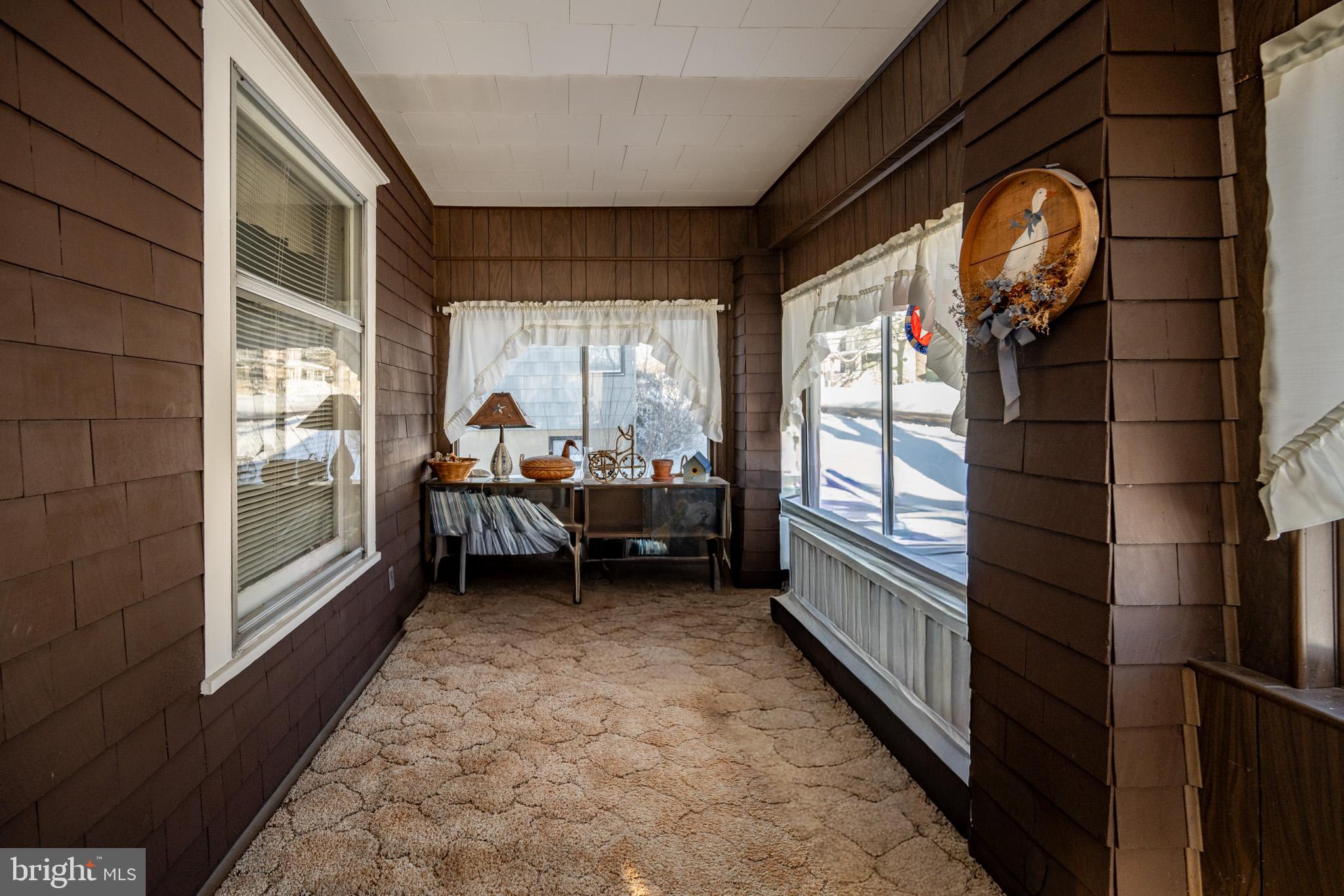 OAKLAND - Residential