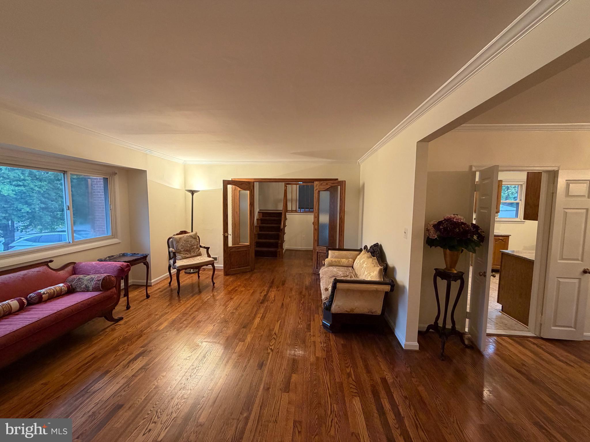 BURGUNDY FARM - Residential