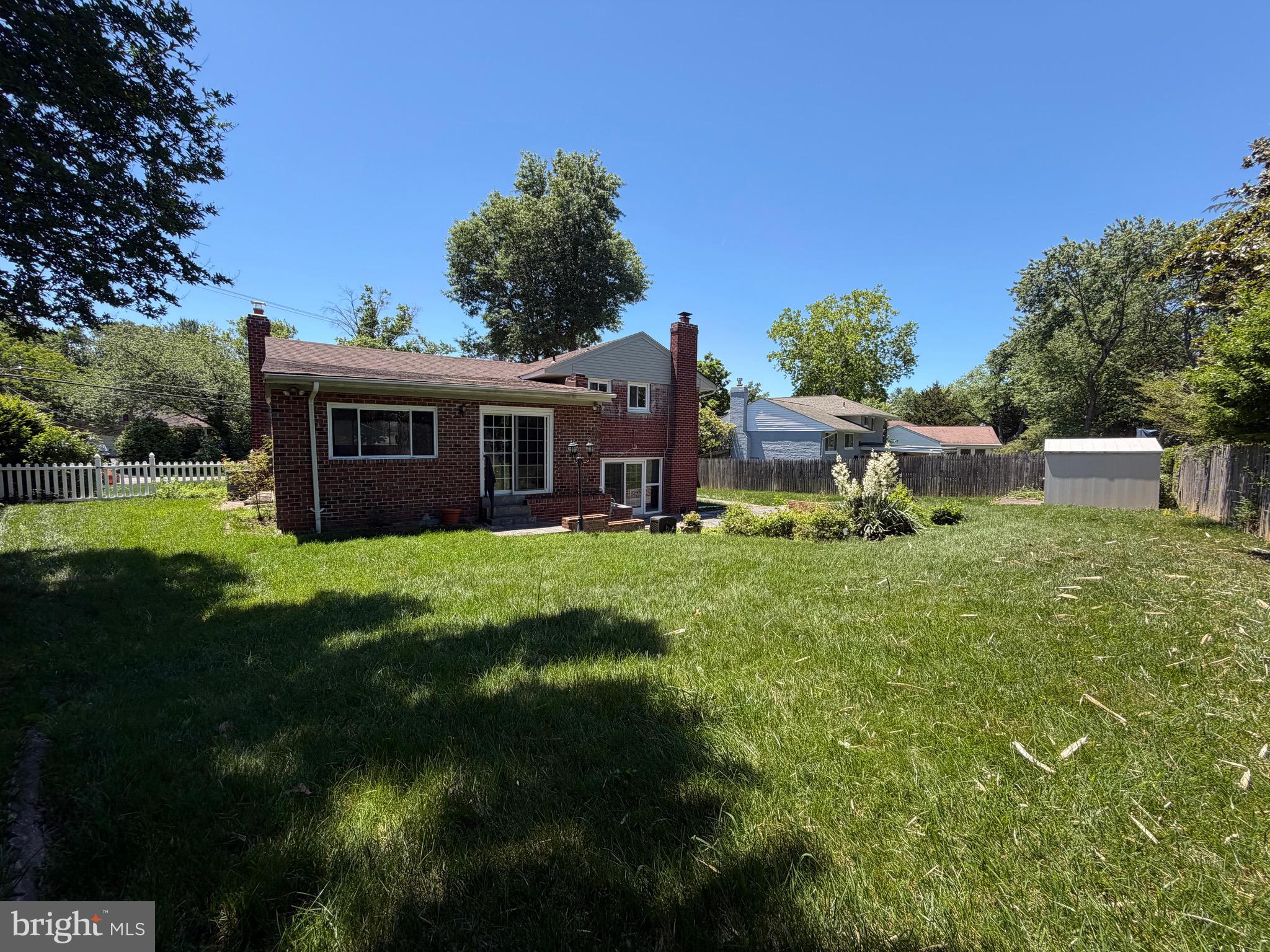 BURGUNDY FARM - Residential