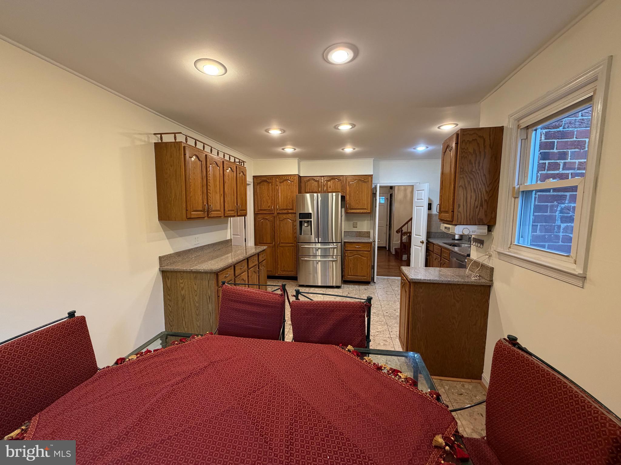 BURGUNDY FARM - Residential