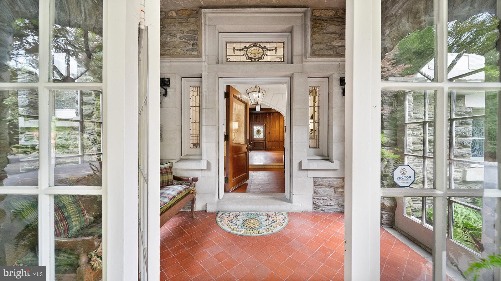 MEADOWBROOK - Residential