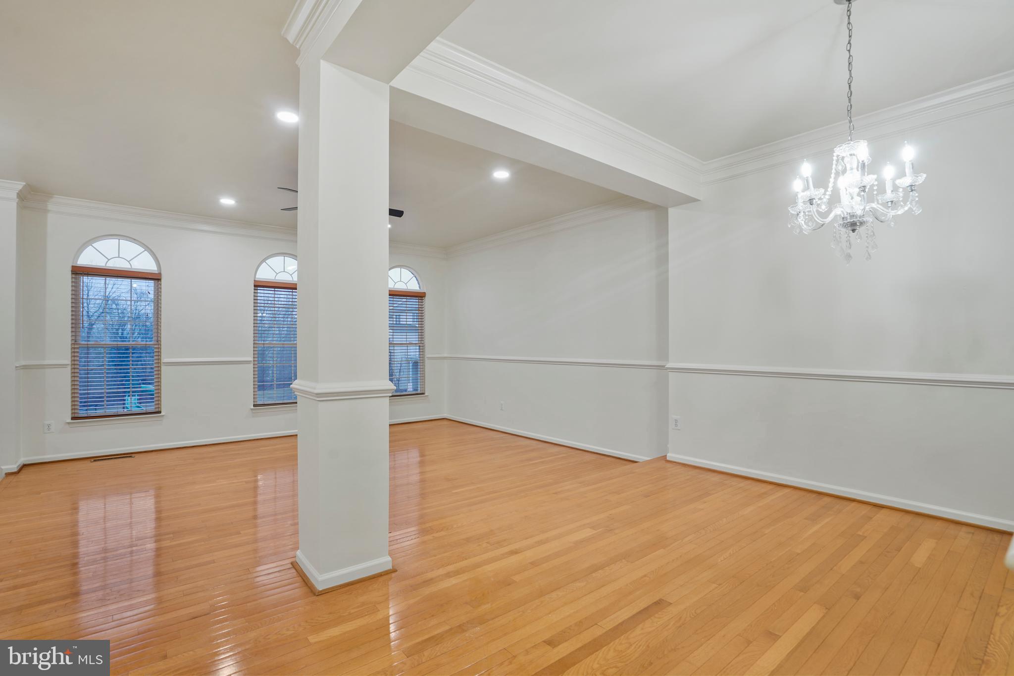 LOUDOUN VALLEY ESTATES - Residential Lease