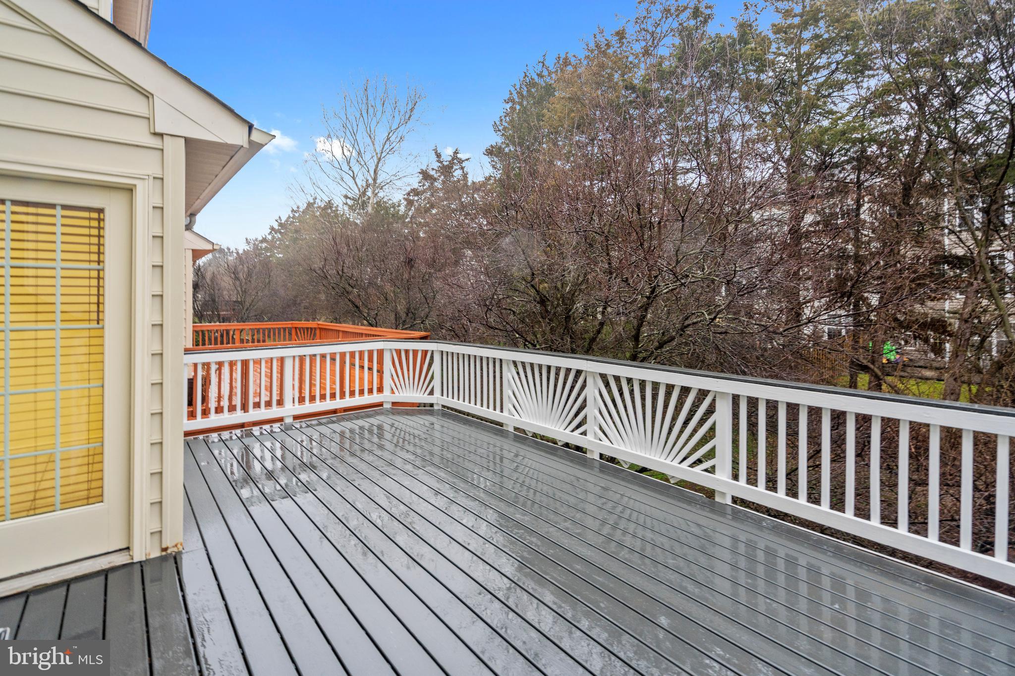 LOUDOUN VALLEY ESTATES - Residential Lease