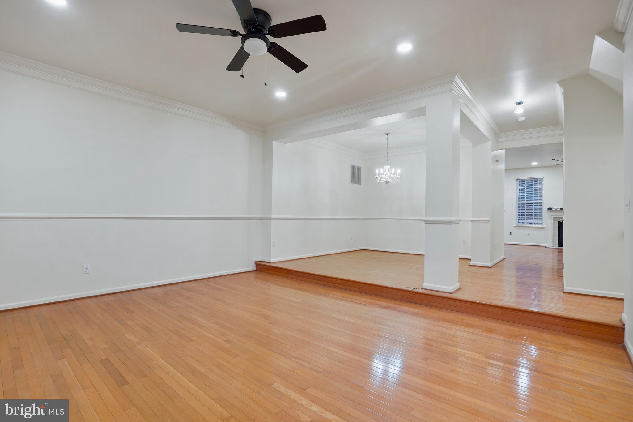 LOUDOUN VALLEY ESTATES - Residential Lease