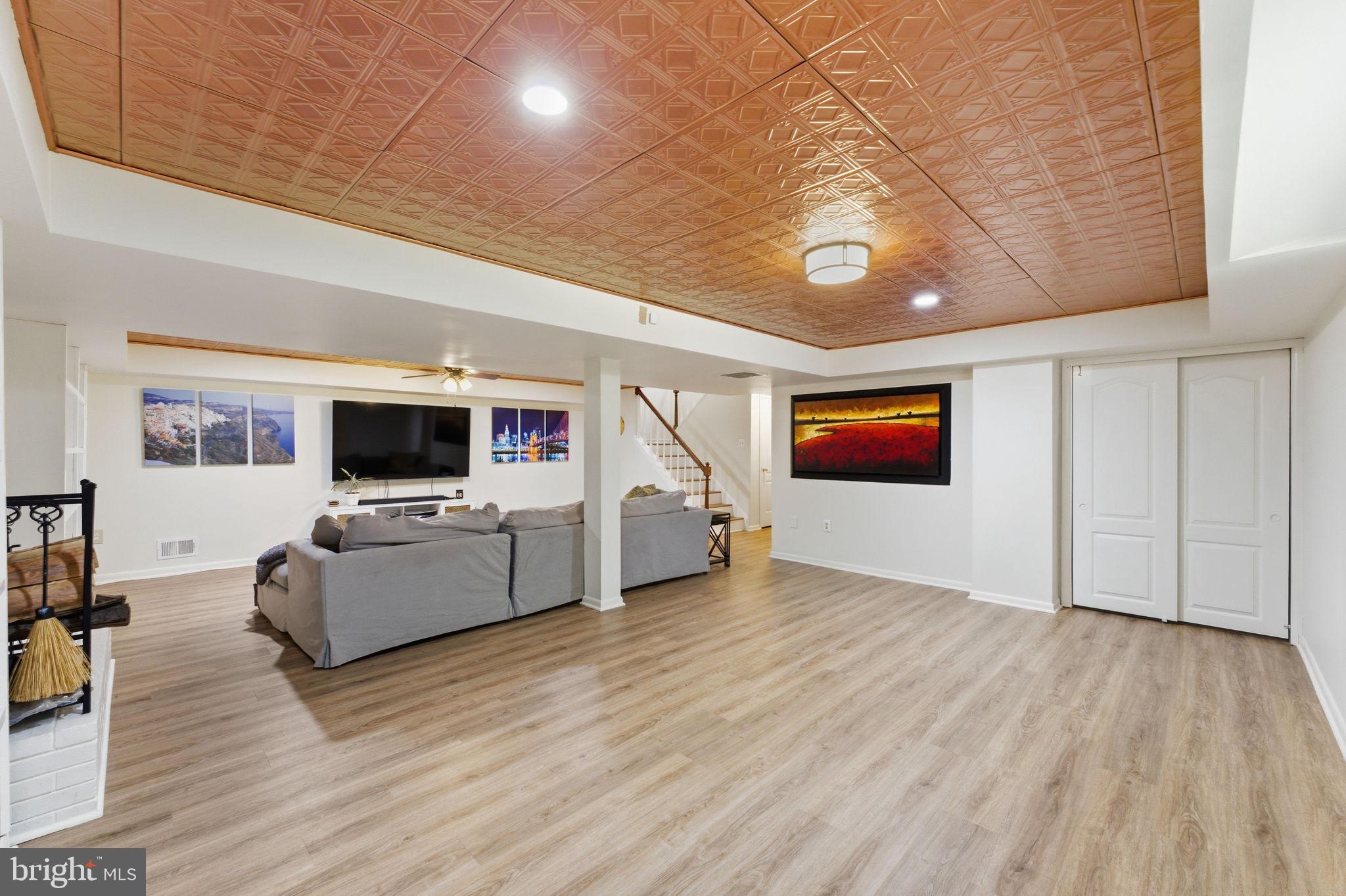 HAMDEN VALE - Residential