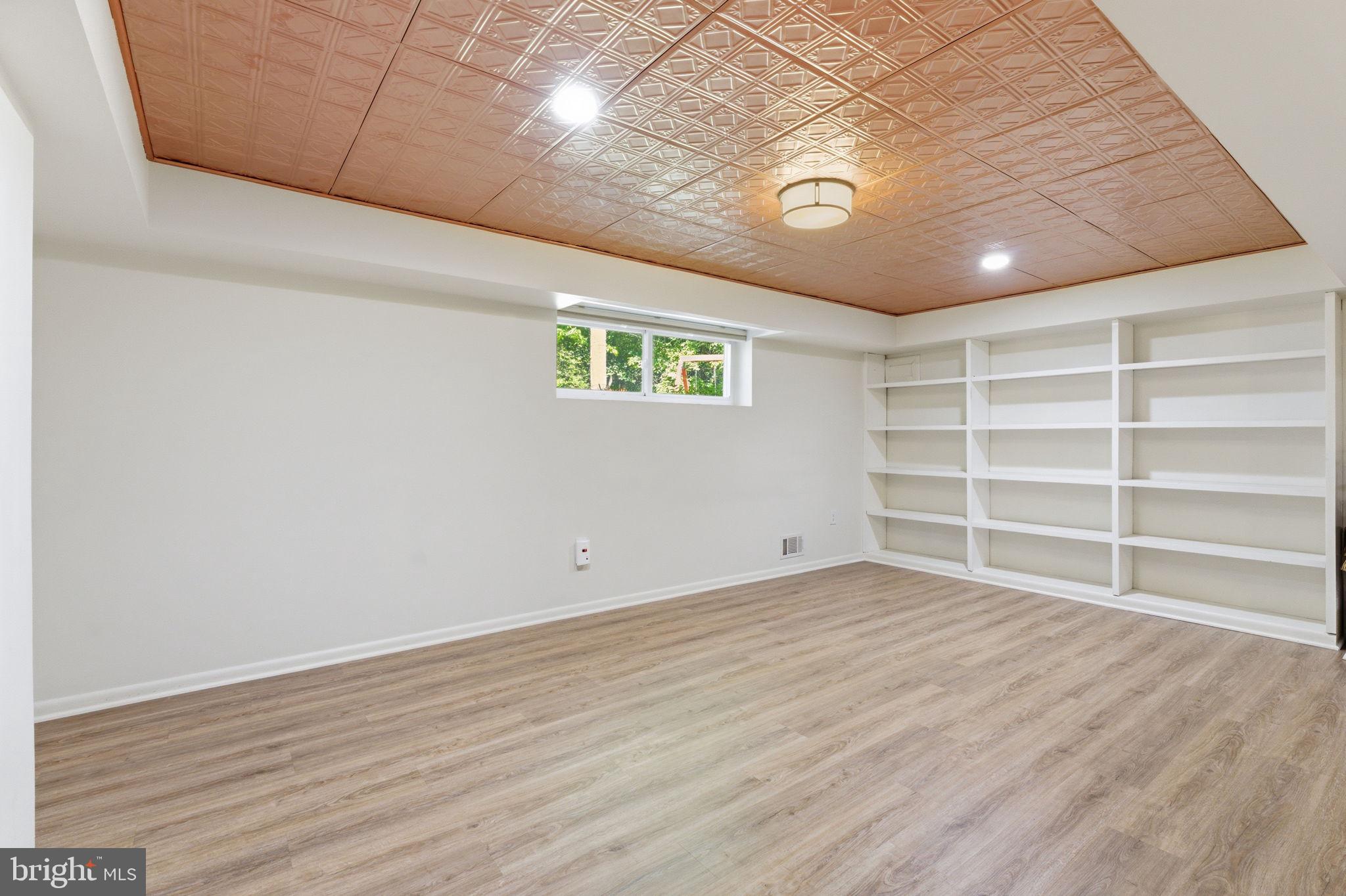 HAMDEN VALE - Residential