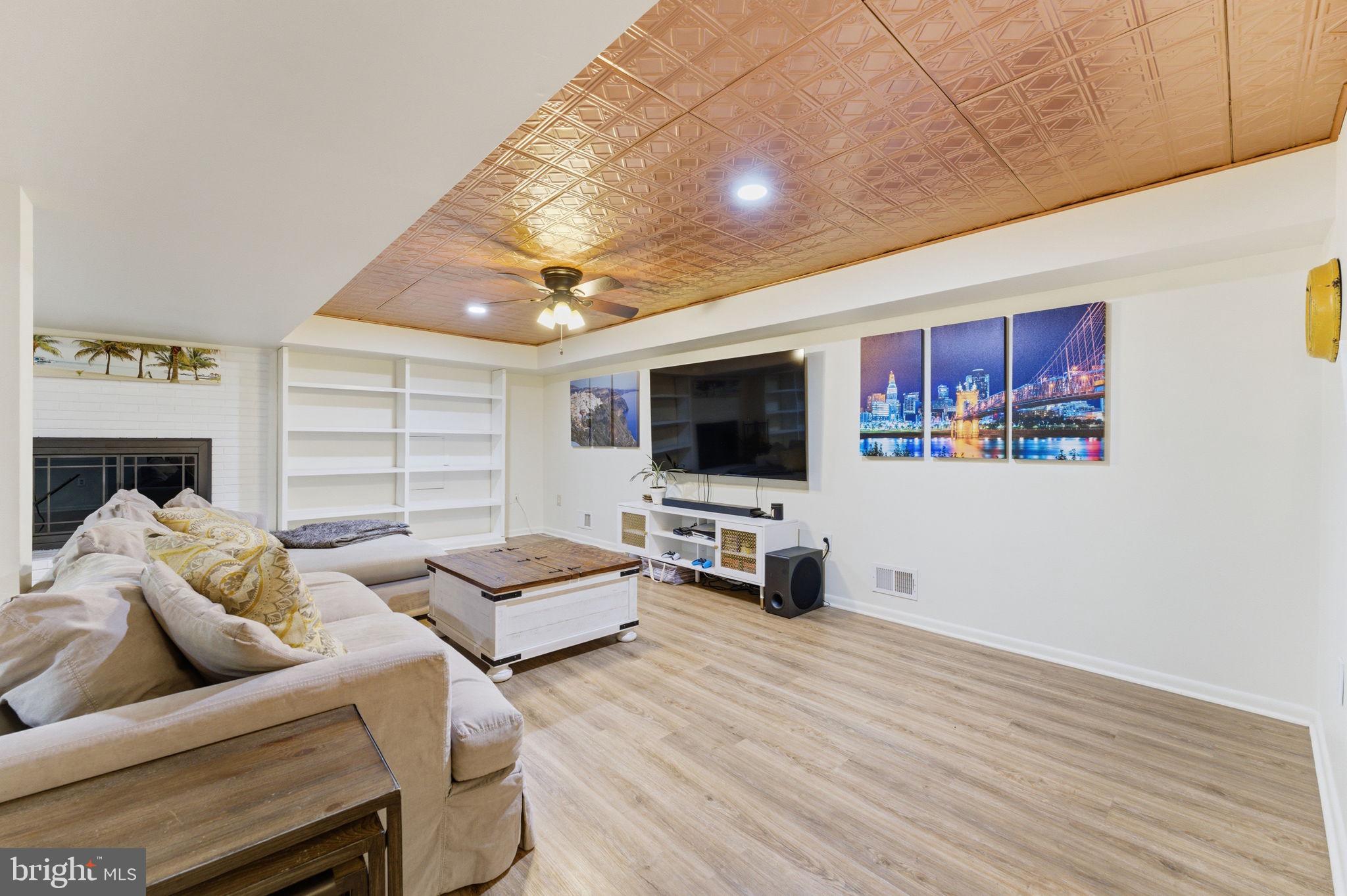 HAMDEN VALE - Residential