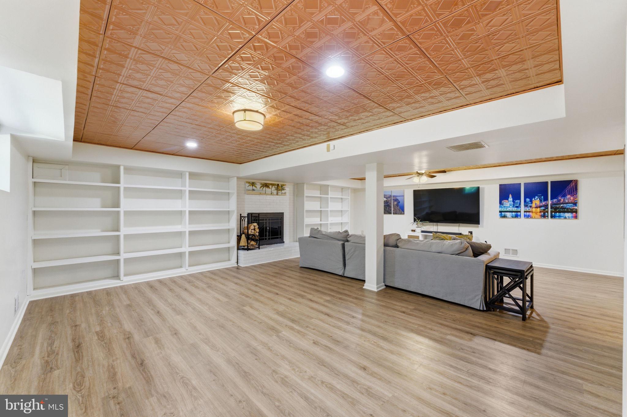 HAMDEN VALE - Residential