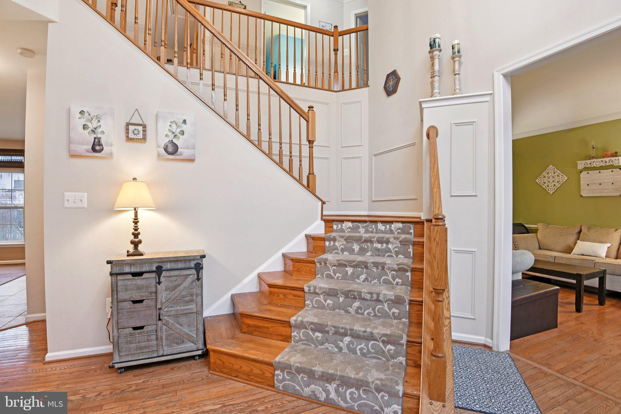 SPRING RIDGE - Residential