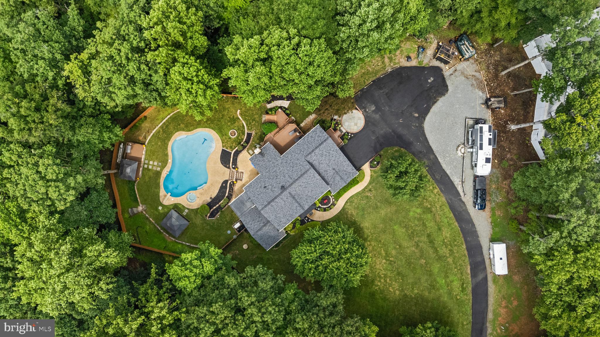 RIVERVIEW ESTATES - Residential