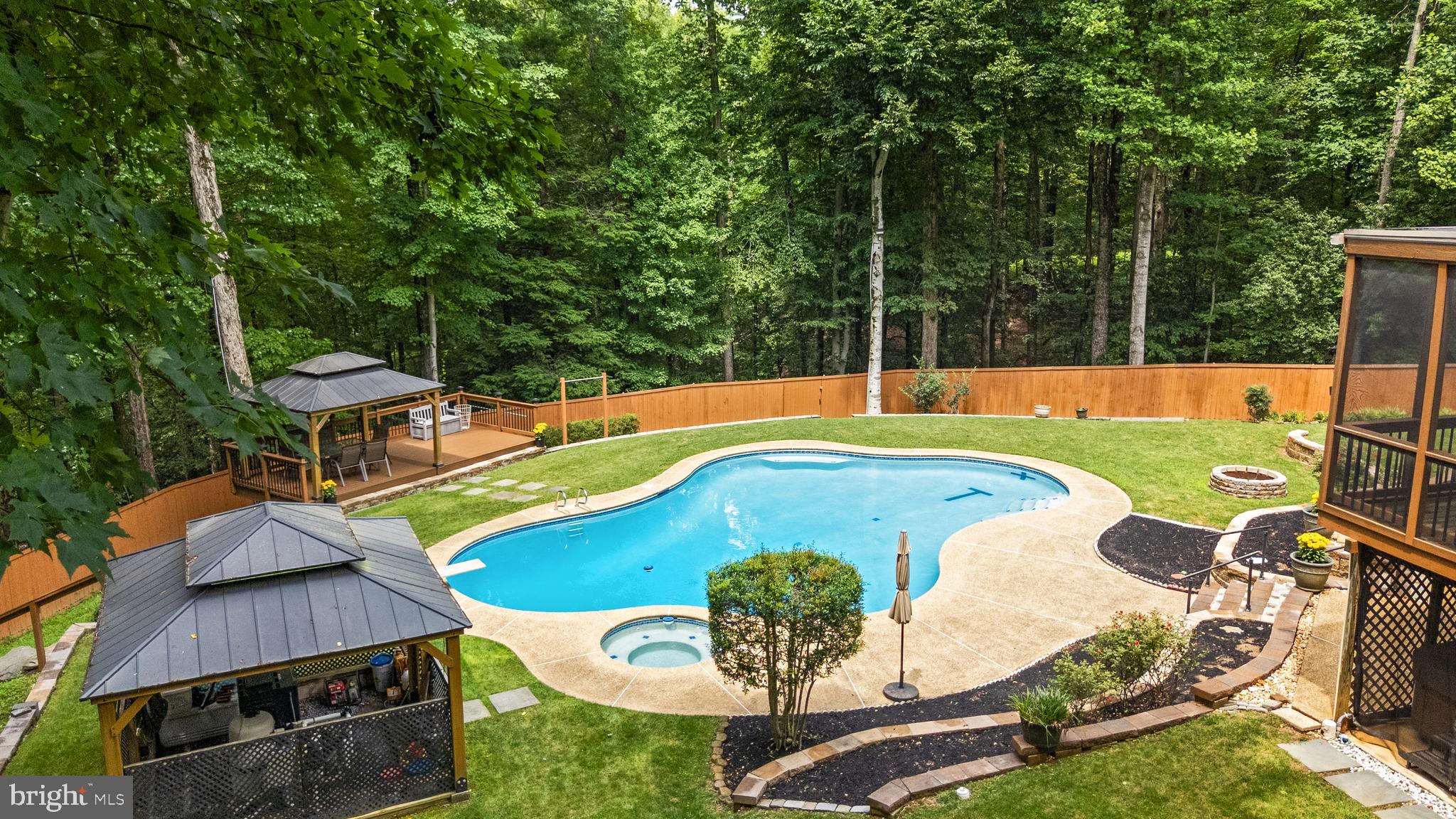 RIVERVIEW ESTATES - Residential