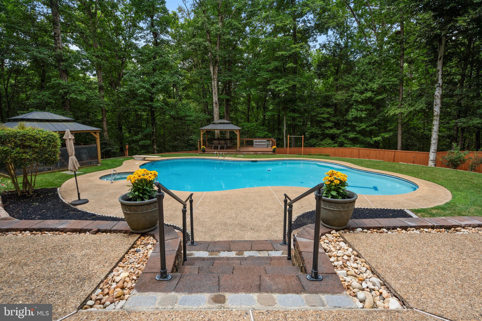 RIVERVIEW ESTATES - Residential