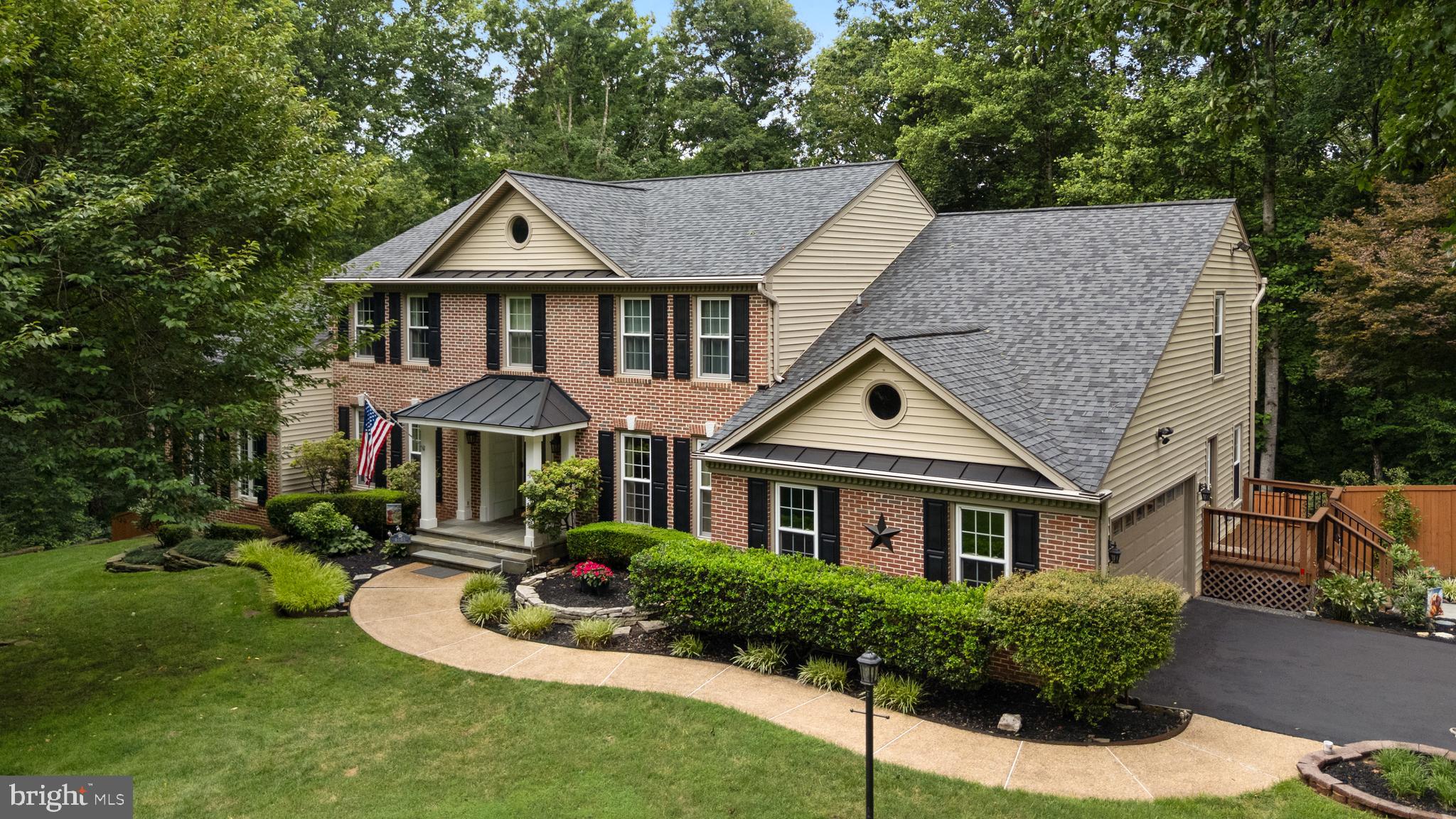 RIVERVIEW ESTATES - Residential
