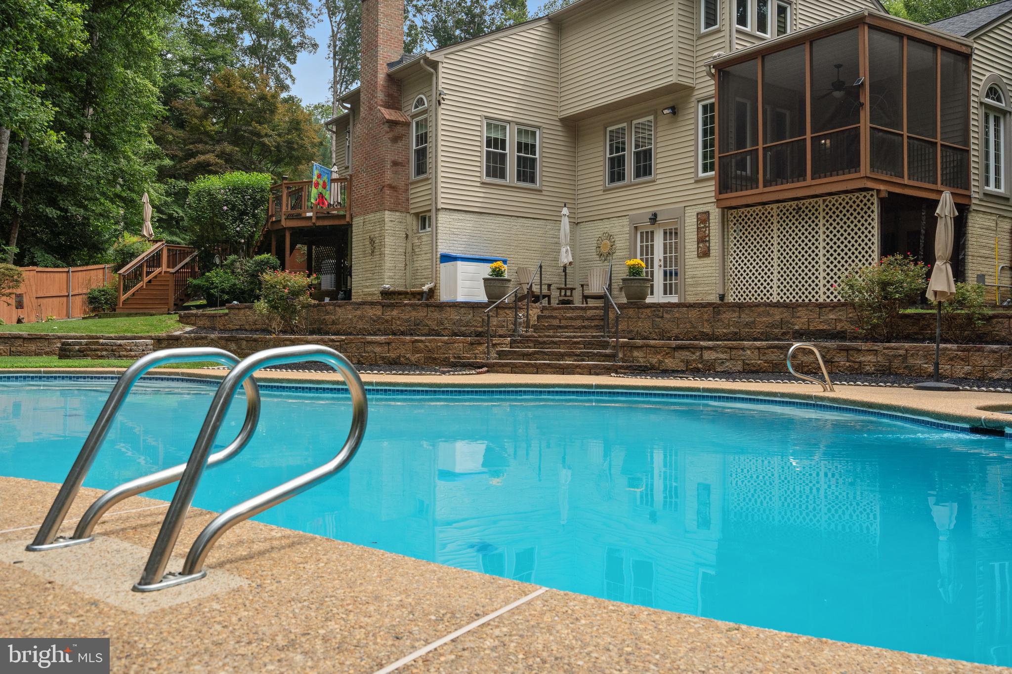 RIVERVIEW ESTATES - Residential