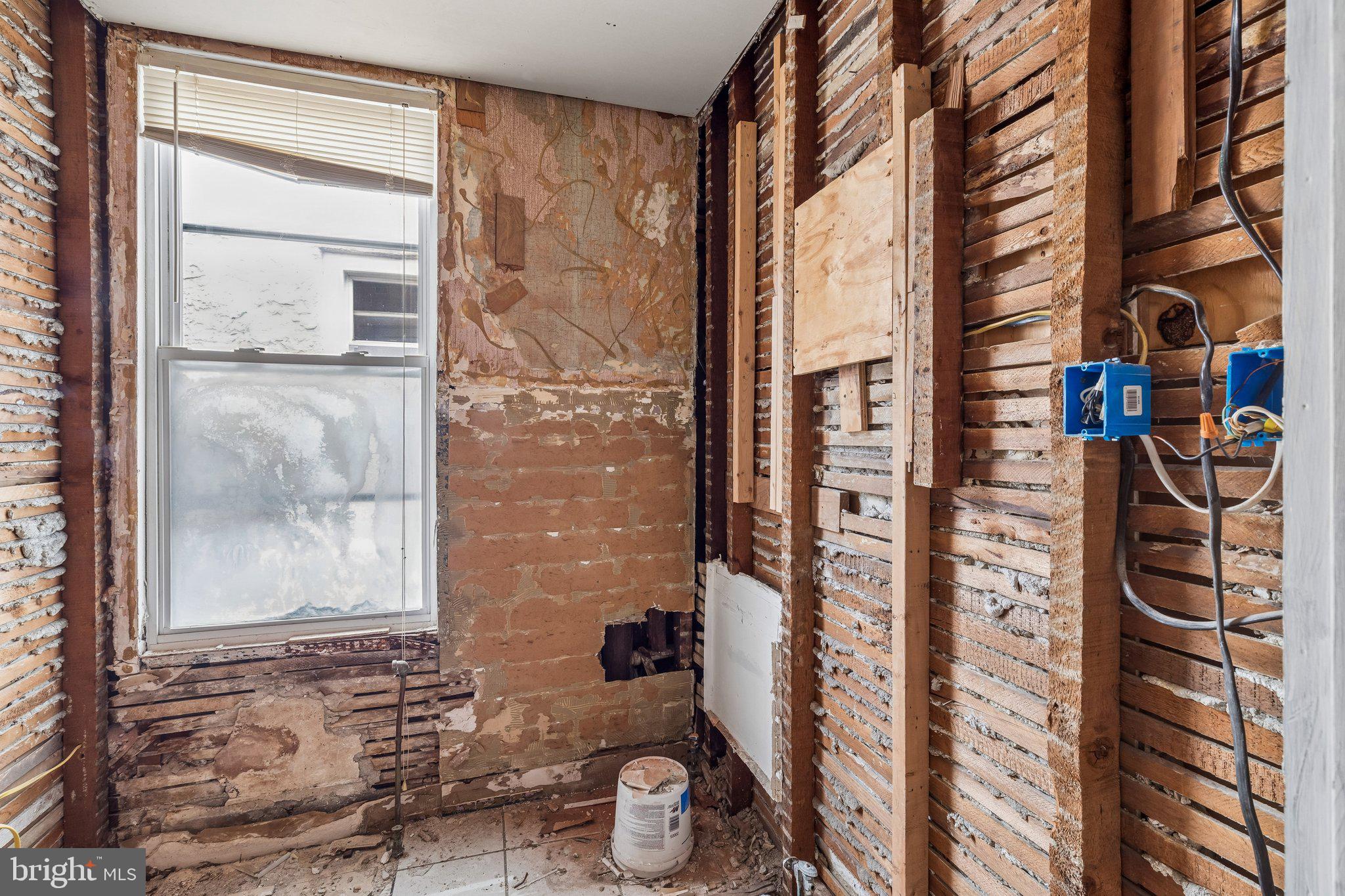 PHILADELPHIA (SOUTH) - Residential Income