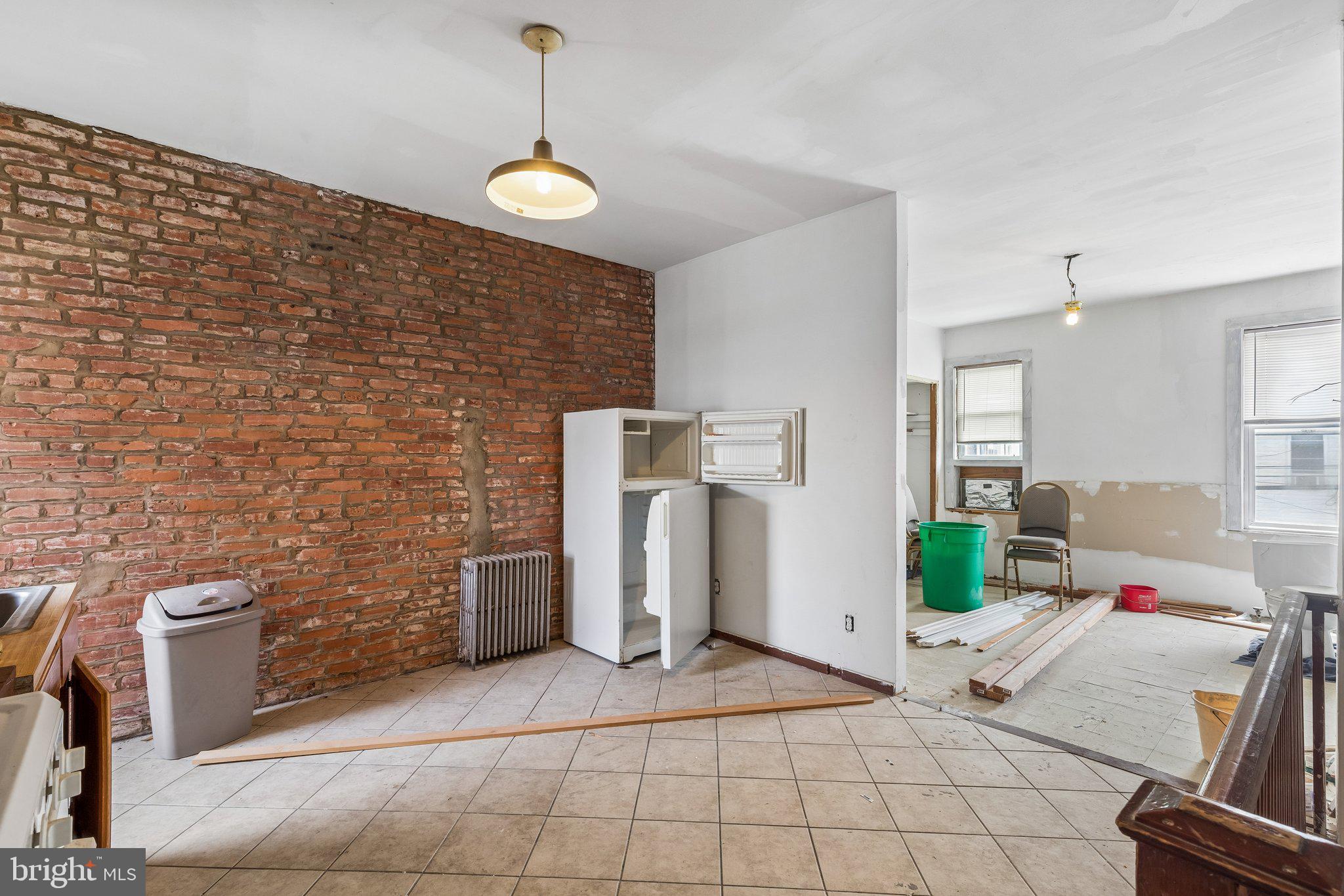 PHILADELPHIA (SOUTH) - Residential Income