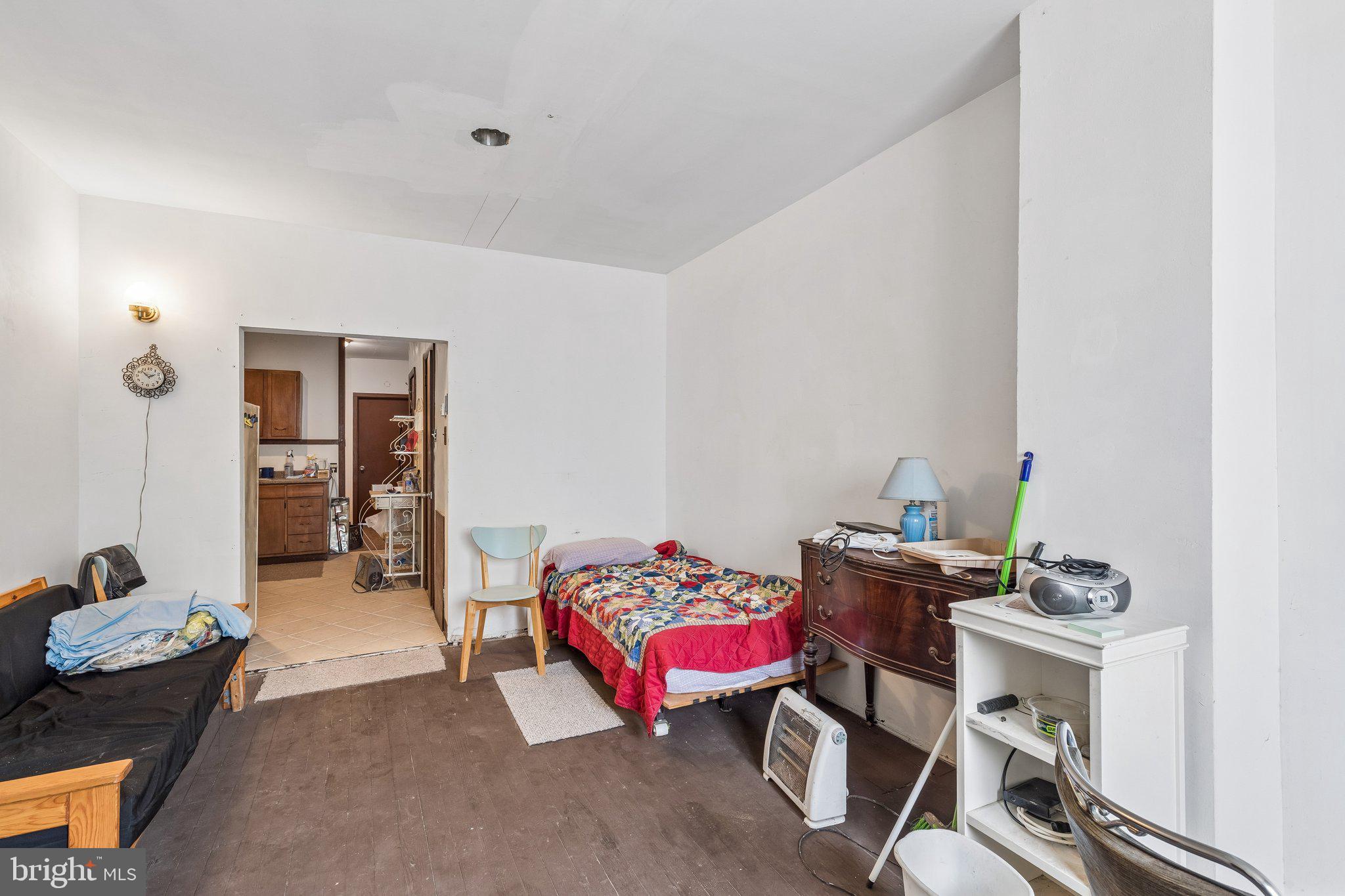 PHILADELPHIA (SOUTH) - Residential Income