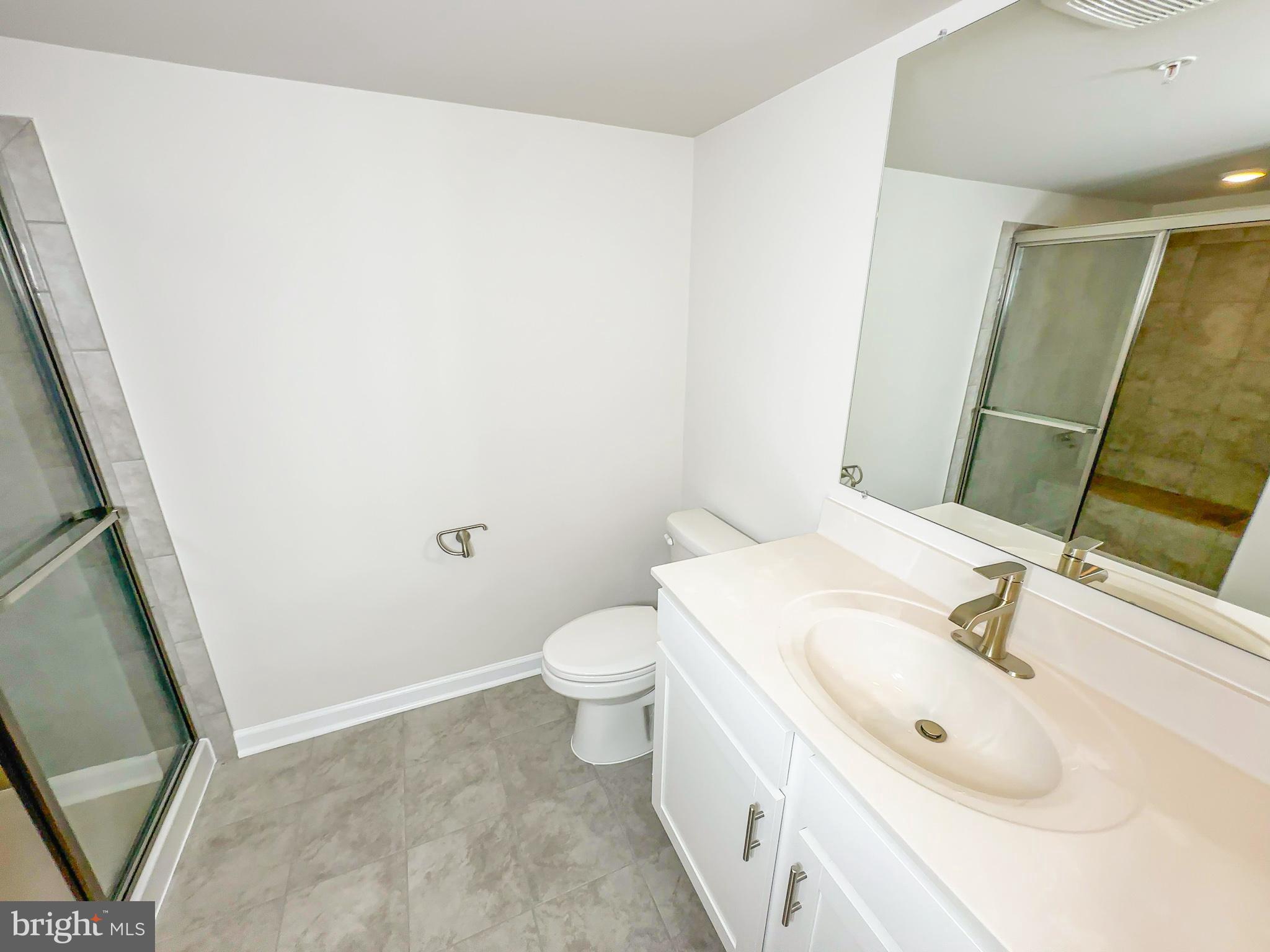 WHITE PLAINS - Residential
