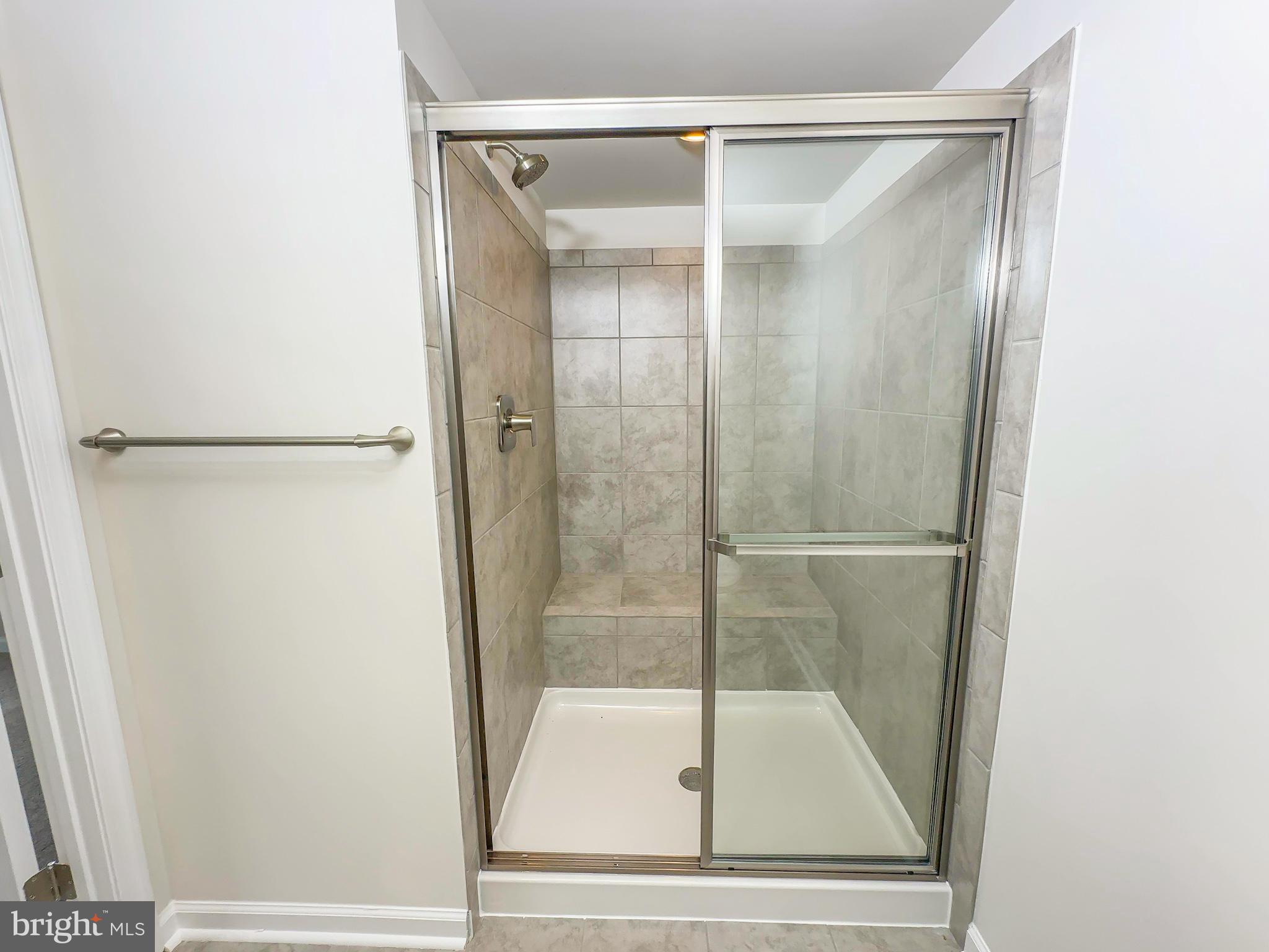 WHITE PLAINS - Residential