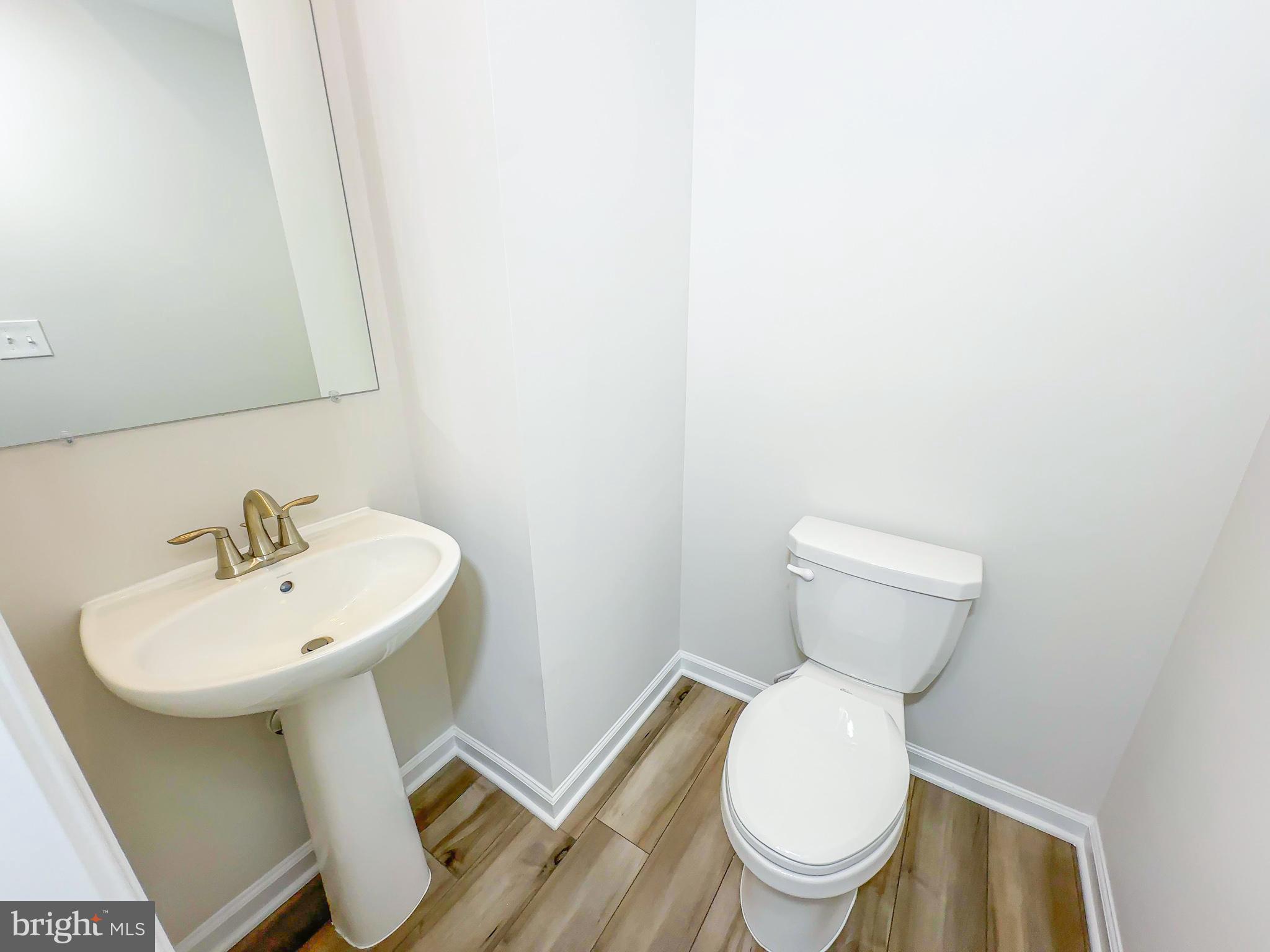 WHITE PLAINS - Residential