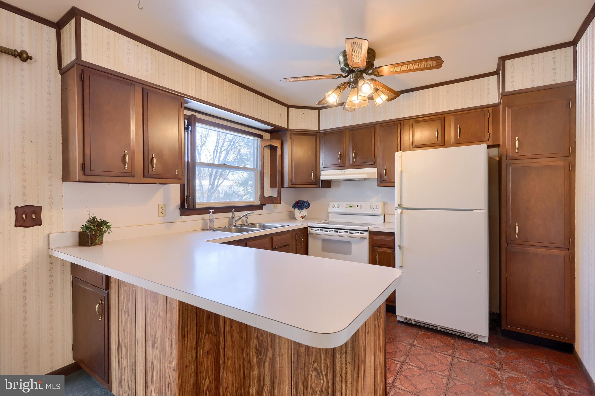 MILLWOOD VILLAGE - Residential