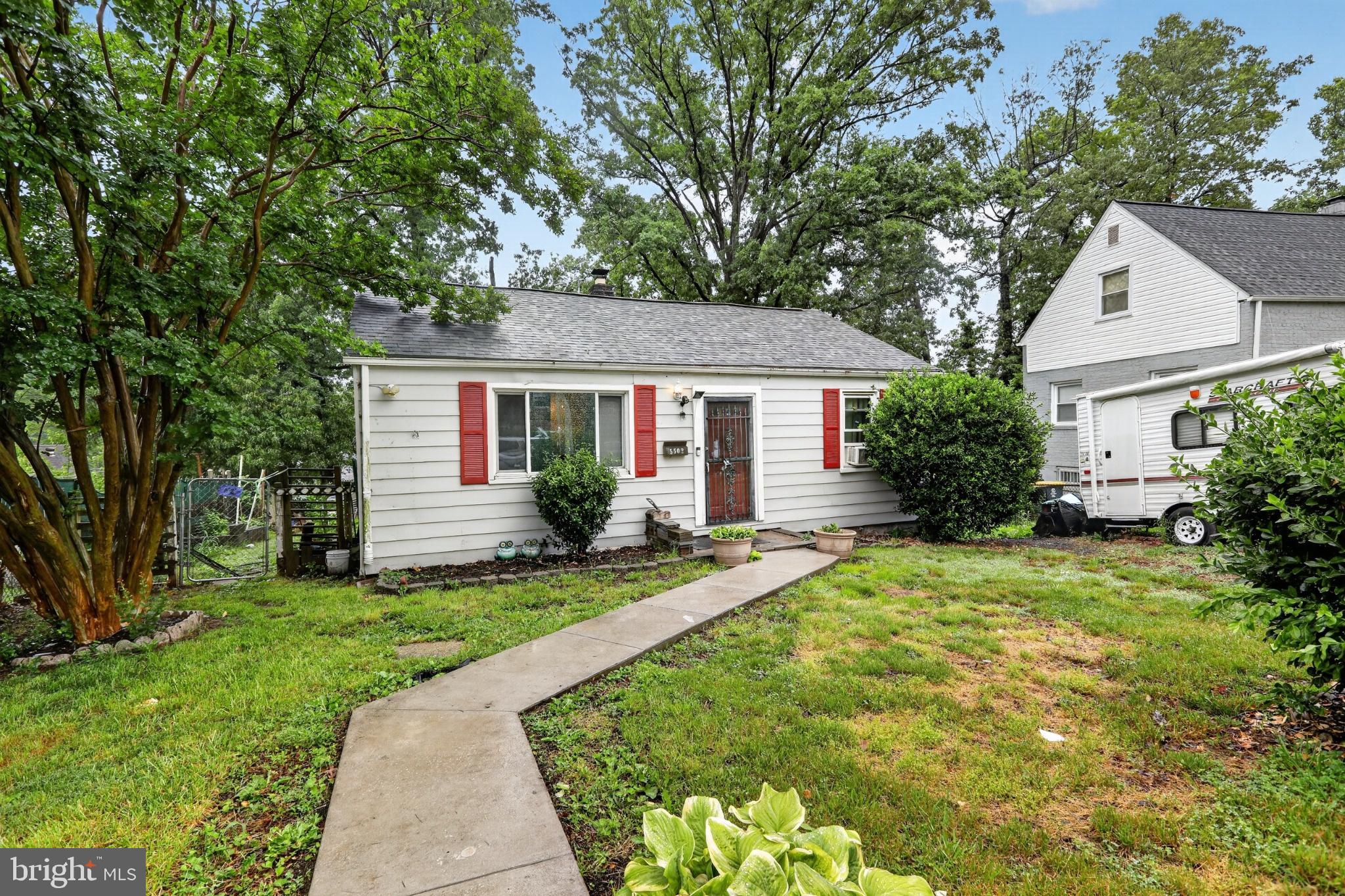 BLADENSBURG - Residential