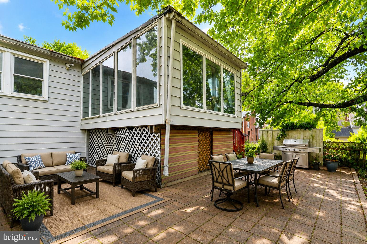 BLADENSBURG - Residential