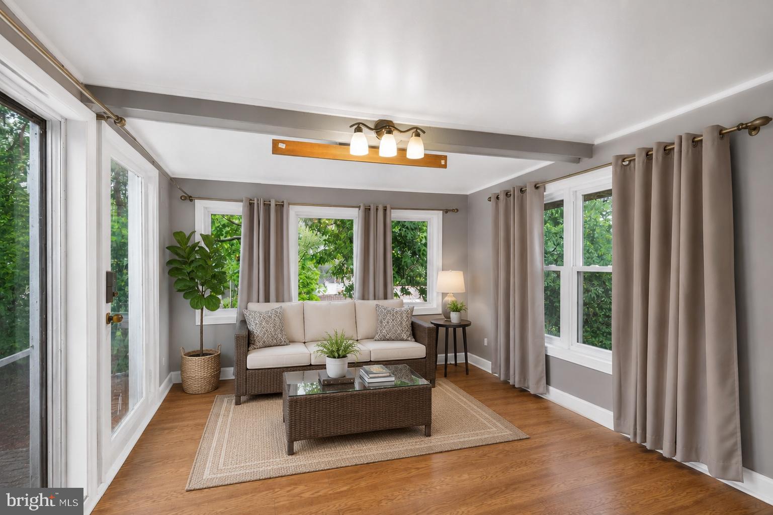 BLADENSBURG - Residential