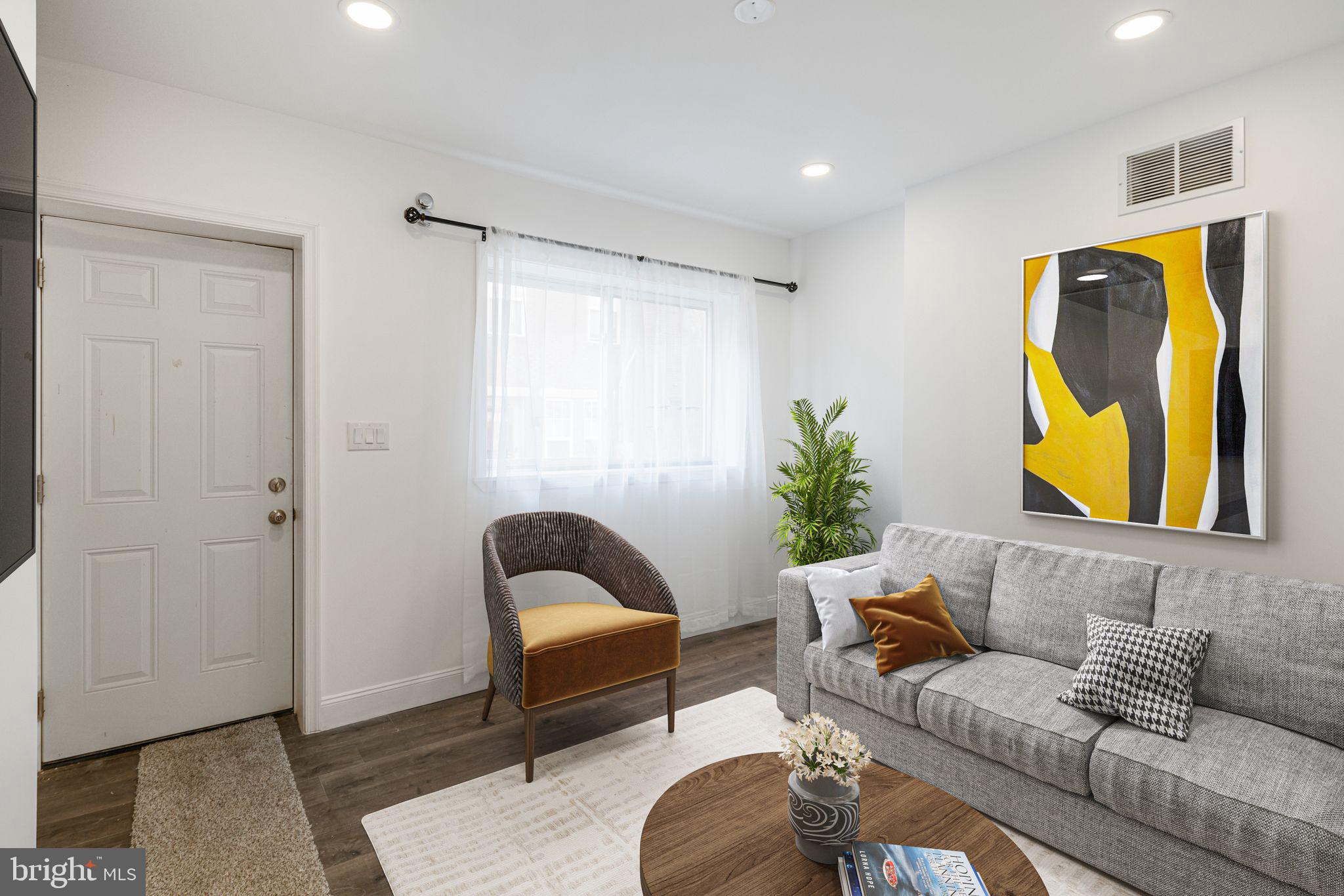 HAWTHORNE - Residential Lease