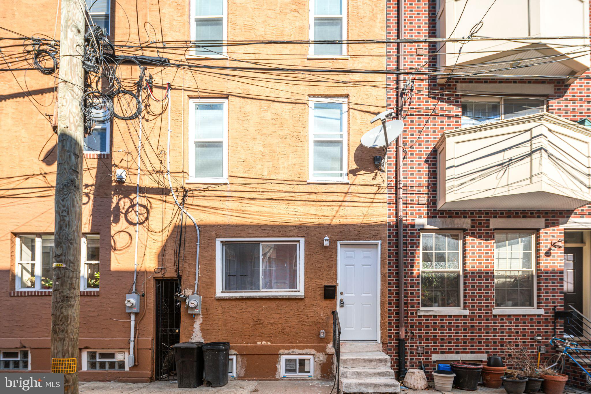 HAWTHORNE - Residential Lease