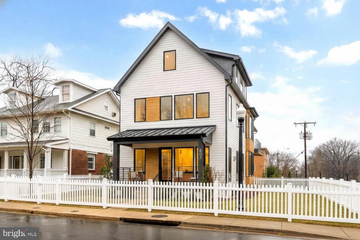 PENROSE - Residential