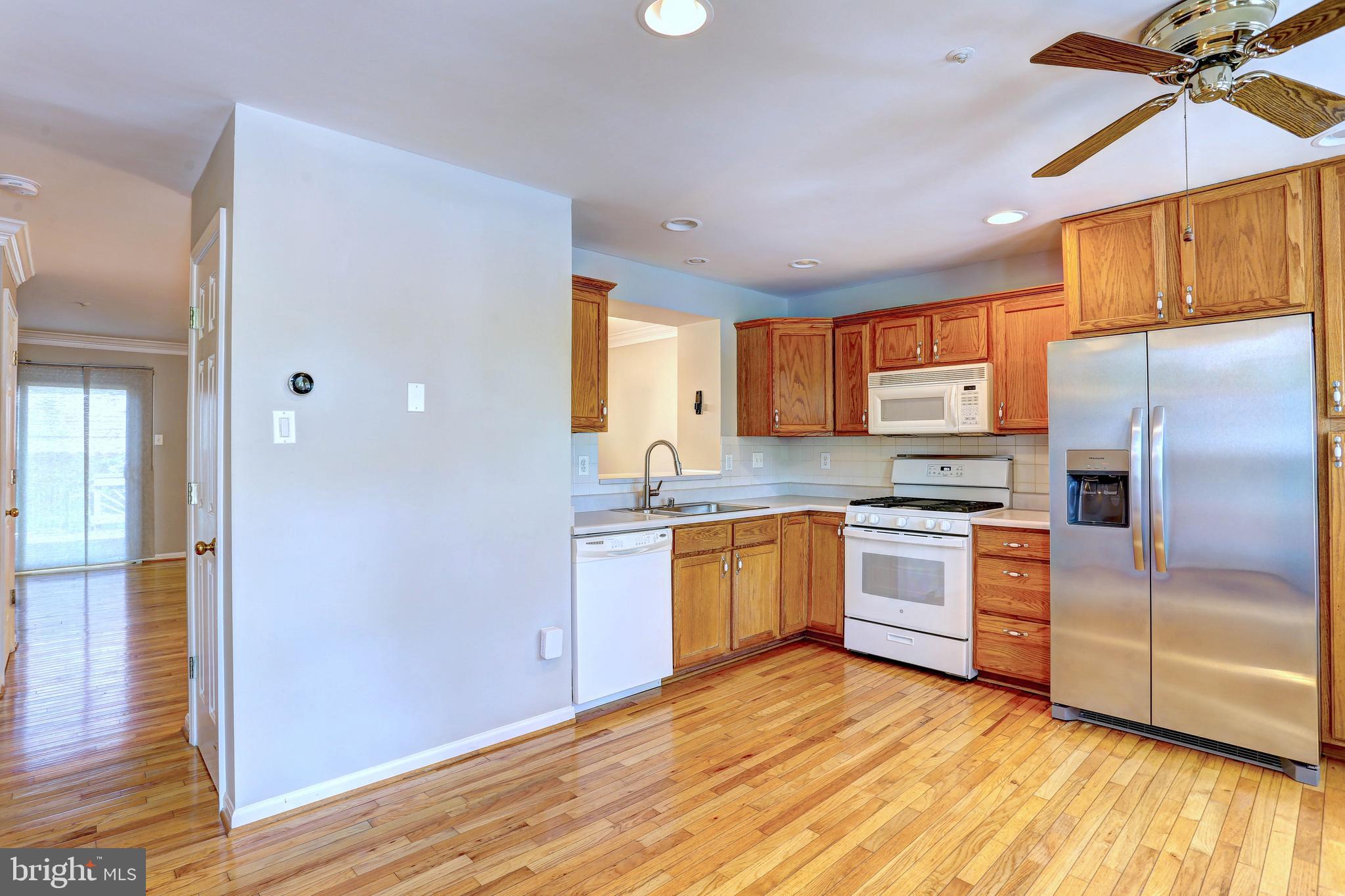LONG REACH - Residential