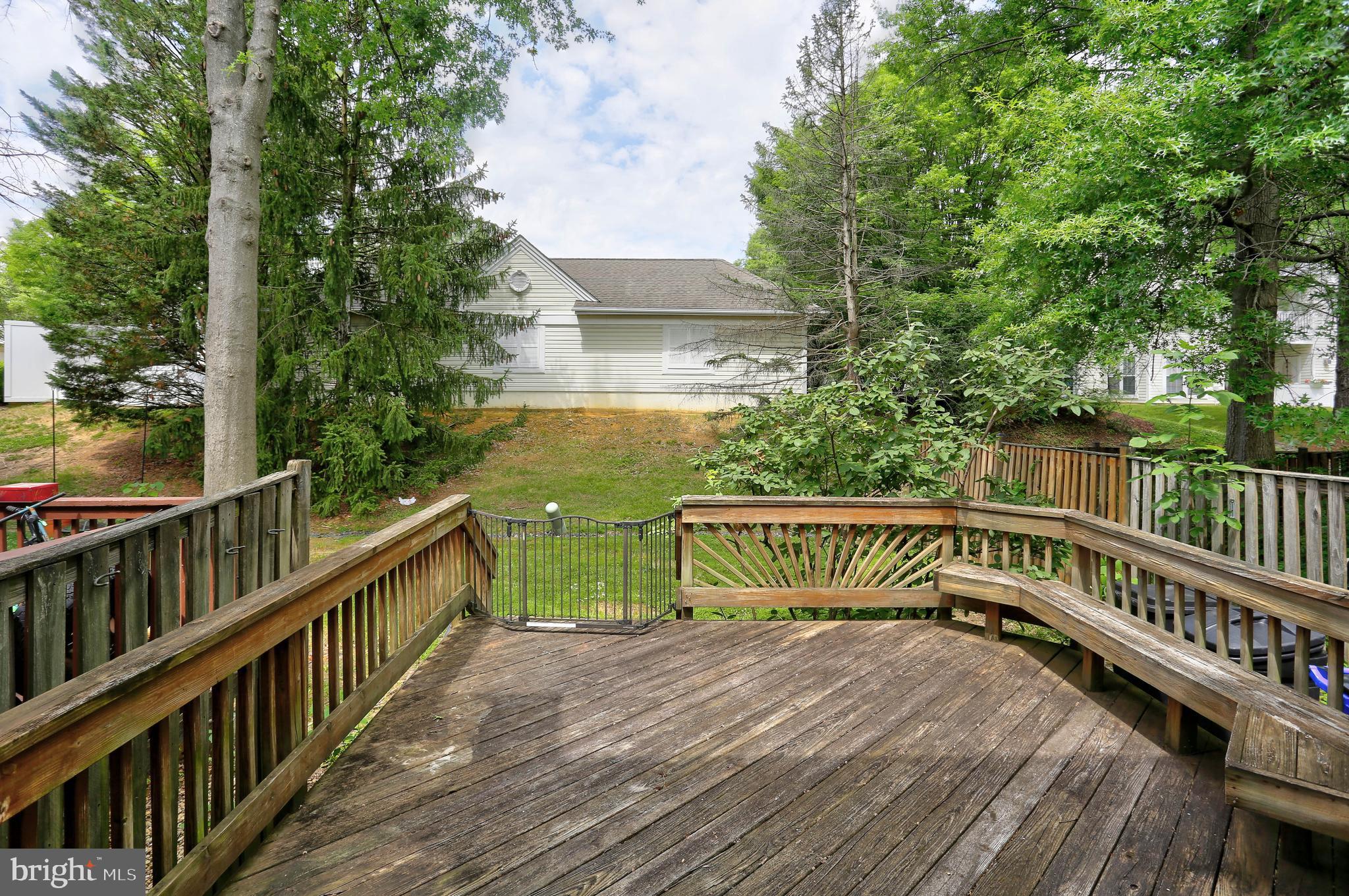 LONG REACH - Residential