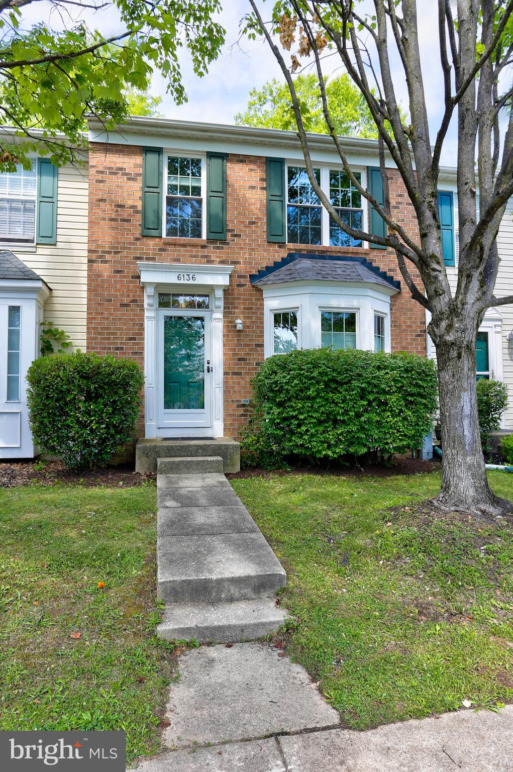 LONG REACH - Residential