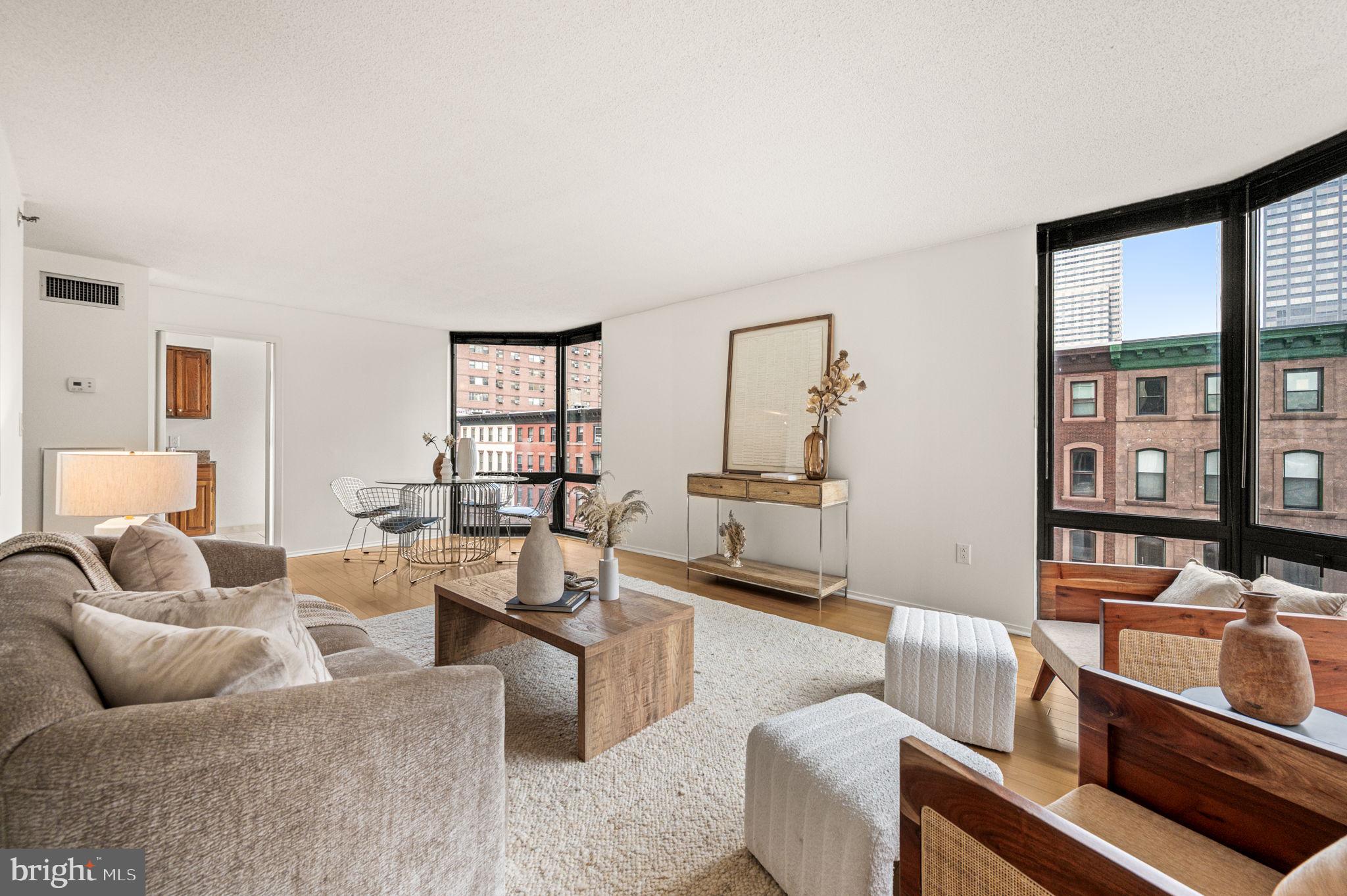 RITTENHOUSE SQUARE - Residential
