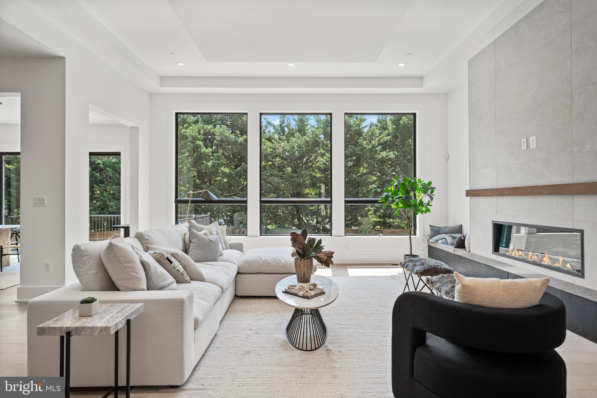 POLO CLUB ESTATES - Residential