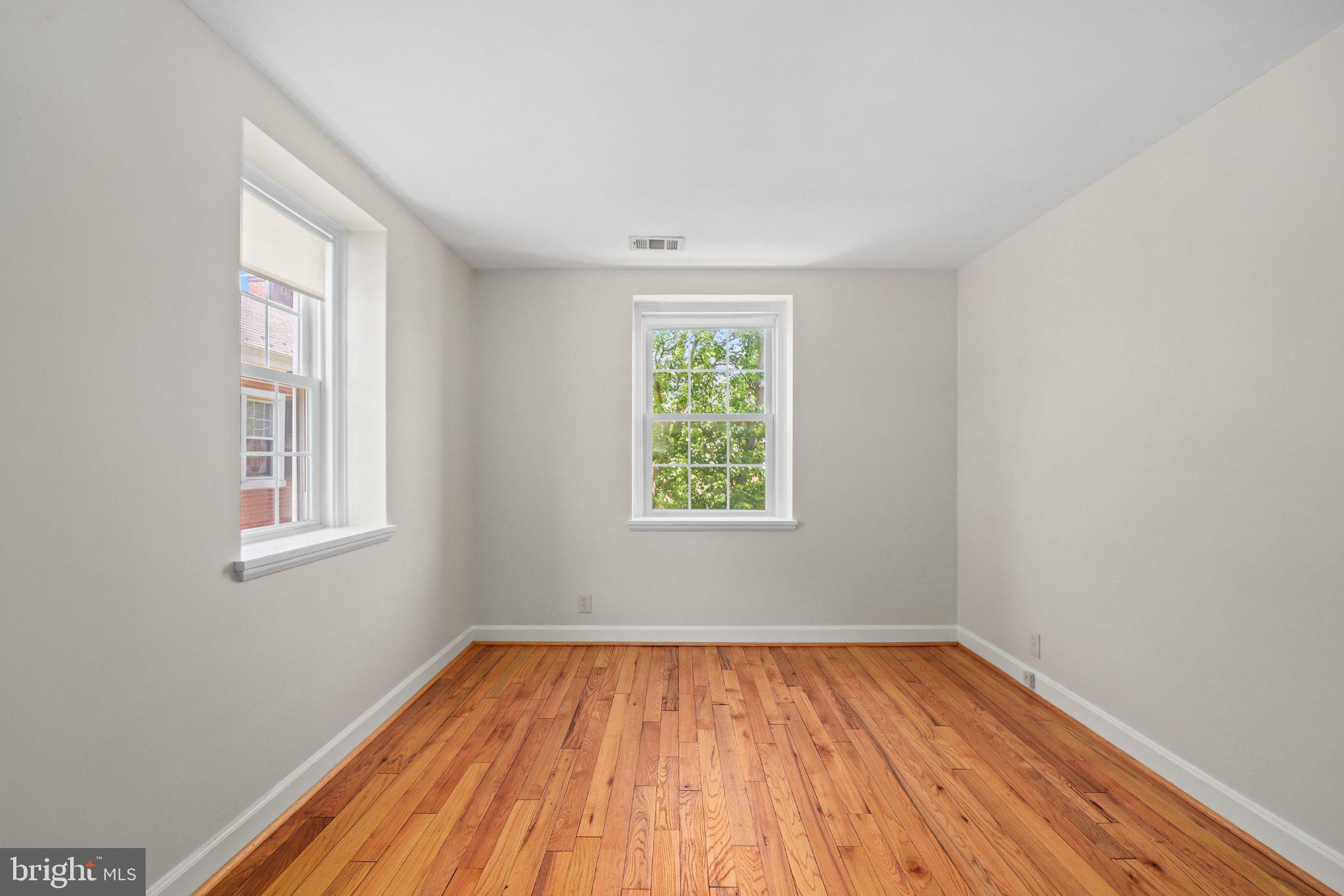 FAIRLINGTON VILLAGES - Residential