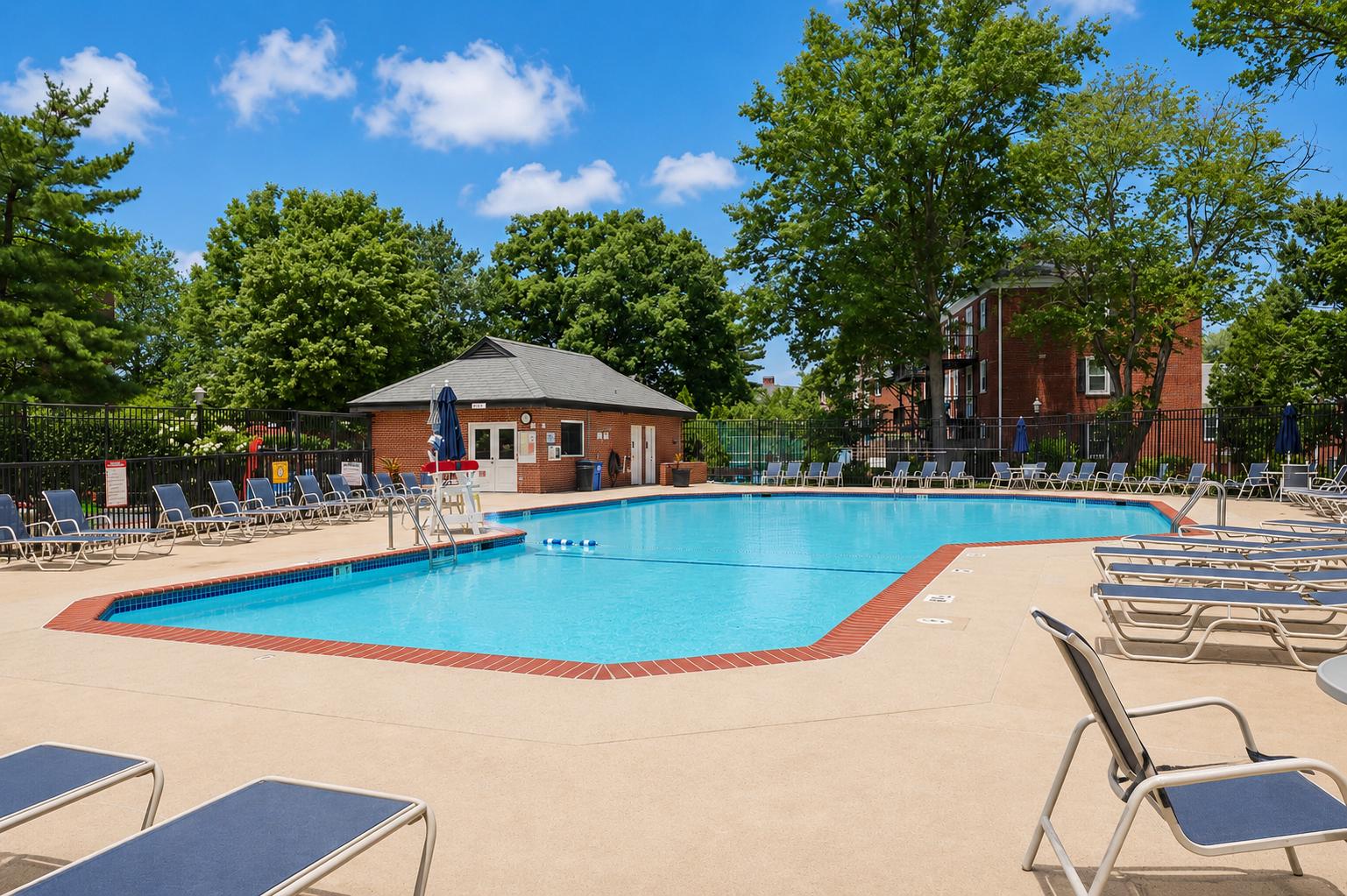 FAIRLINGTON VILLAGES - Residential