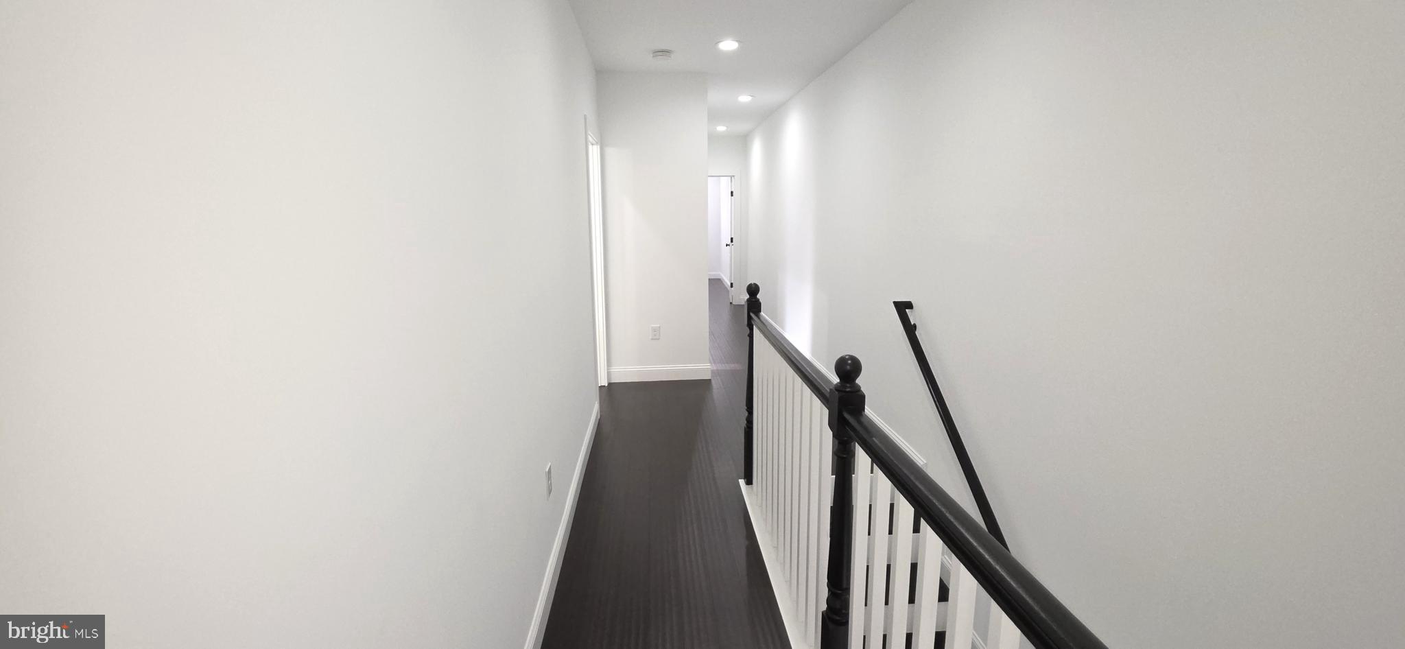 BROADWAY EAST - Residential