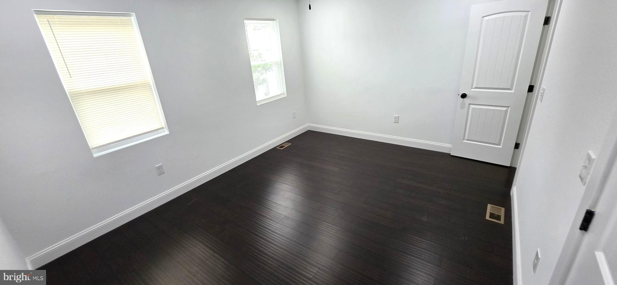 BROADWAY EAST - Residential