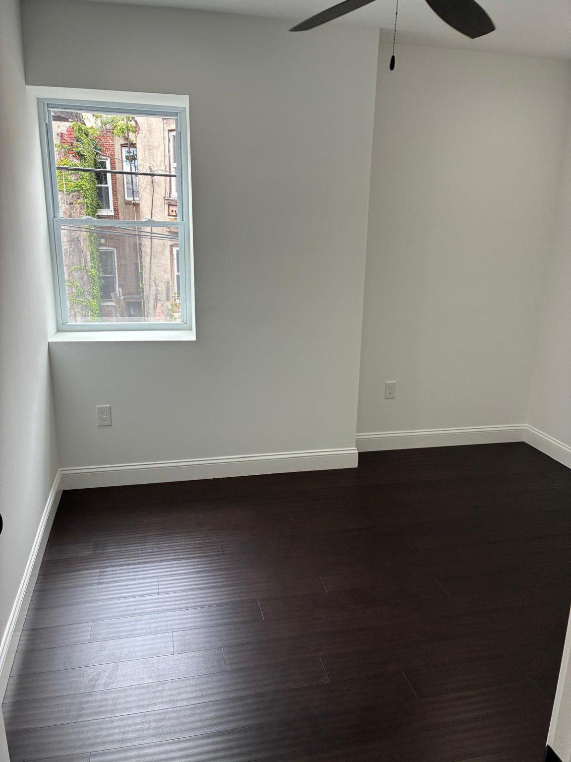 BROADWAY EAST - Residential